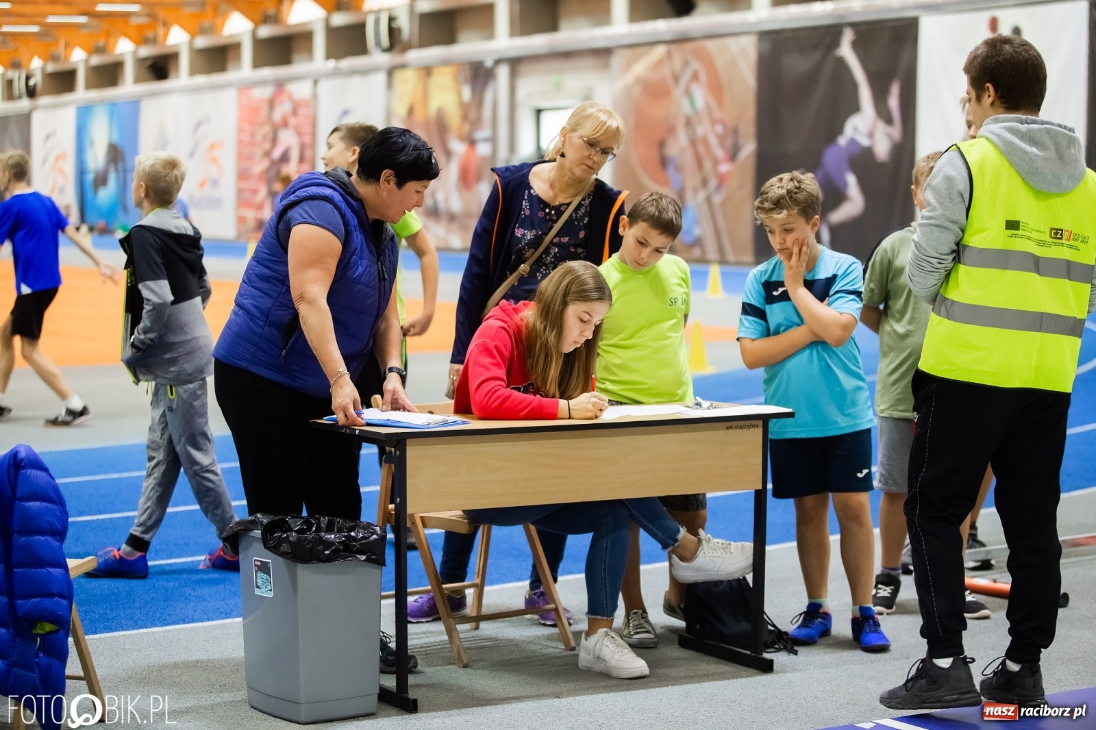Zdjęcie w galerii na portalu naszraciborz.pl: Halowe Mistrzostwa Raciborza i Powiatu Raciborskiego w Lekkiej Atletyce [FOTO, WYNIKI] wiadomości z regionu