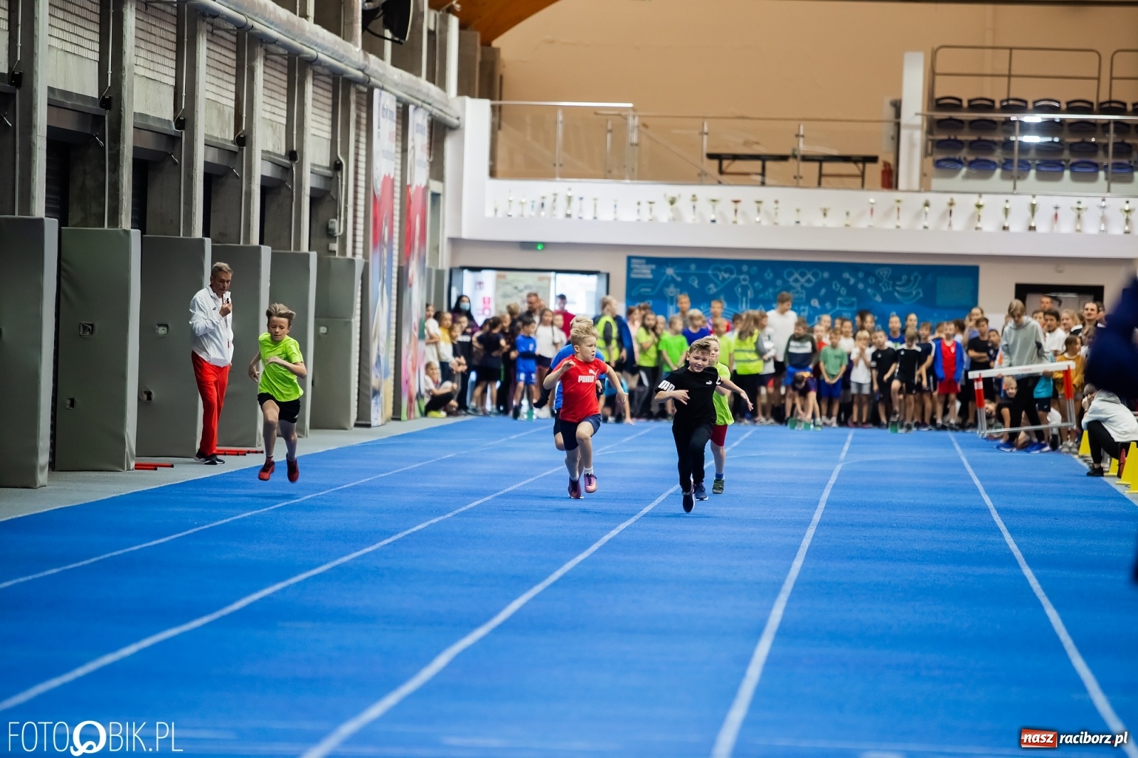 Zdjęcie w galerii na portalu naszraciborz.pl: Halowe Mistrzostwa Raciborza i Powiatu Raciborskiego w Lekkiej Atletyce [FOTO, WYNIKI] wiadomości z regionu