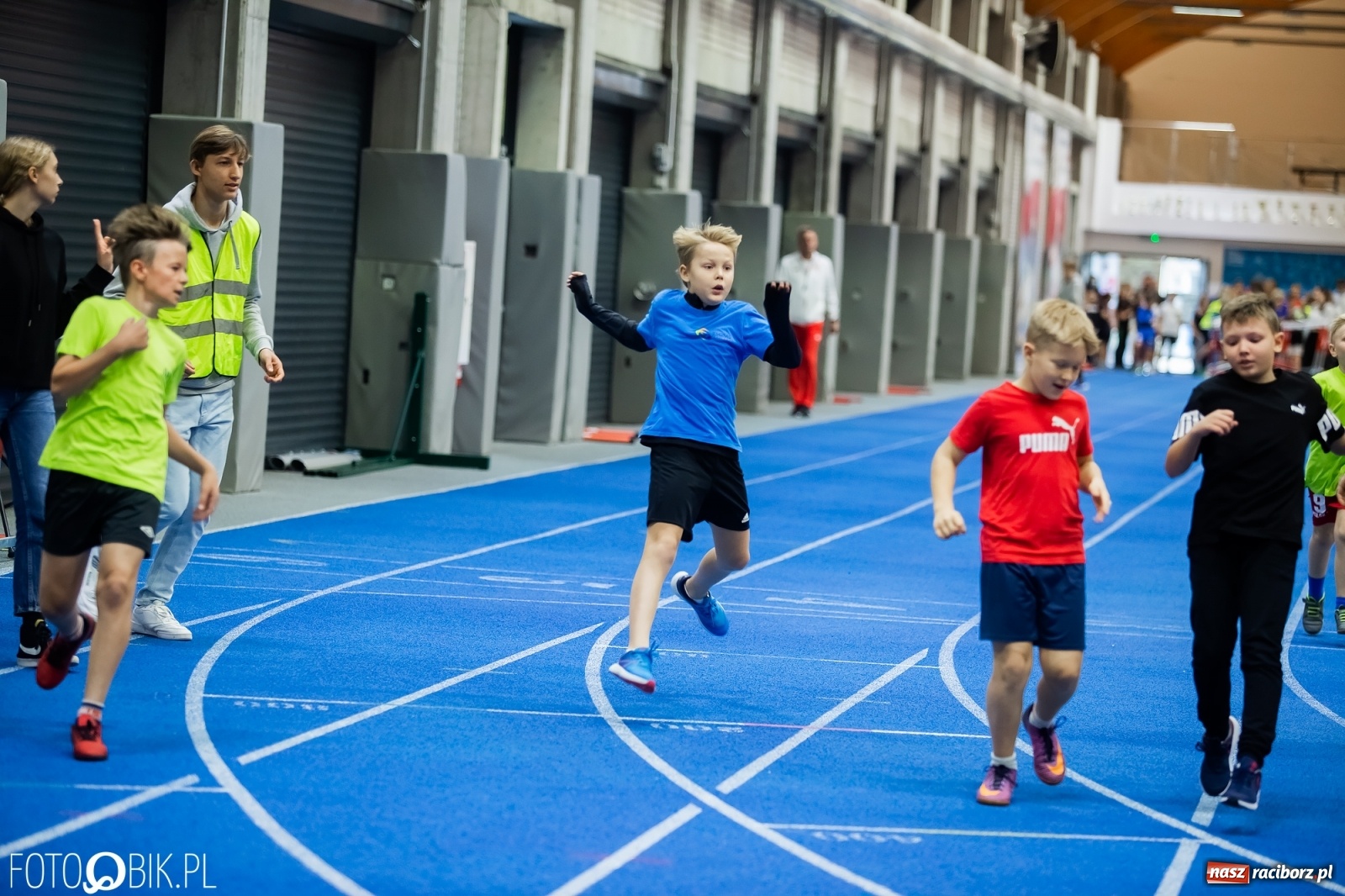Zdjęcie w galerii na portalu naszraciborz.pl: Halowe Mistrzostwa Raciborza i Powiatu Raciborskiego w Lekkiej Atletyce [FOTO, WYNIKI] wiadomości z regionu
