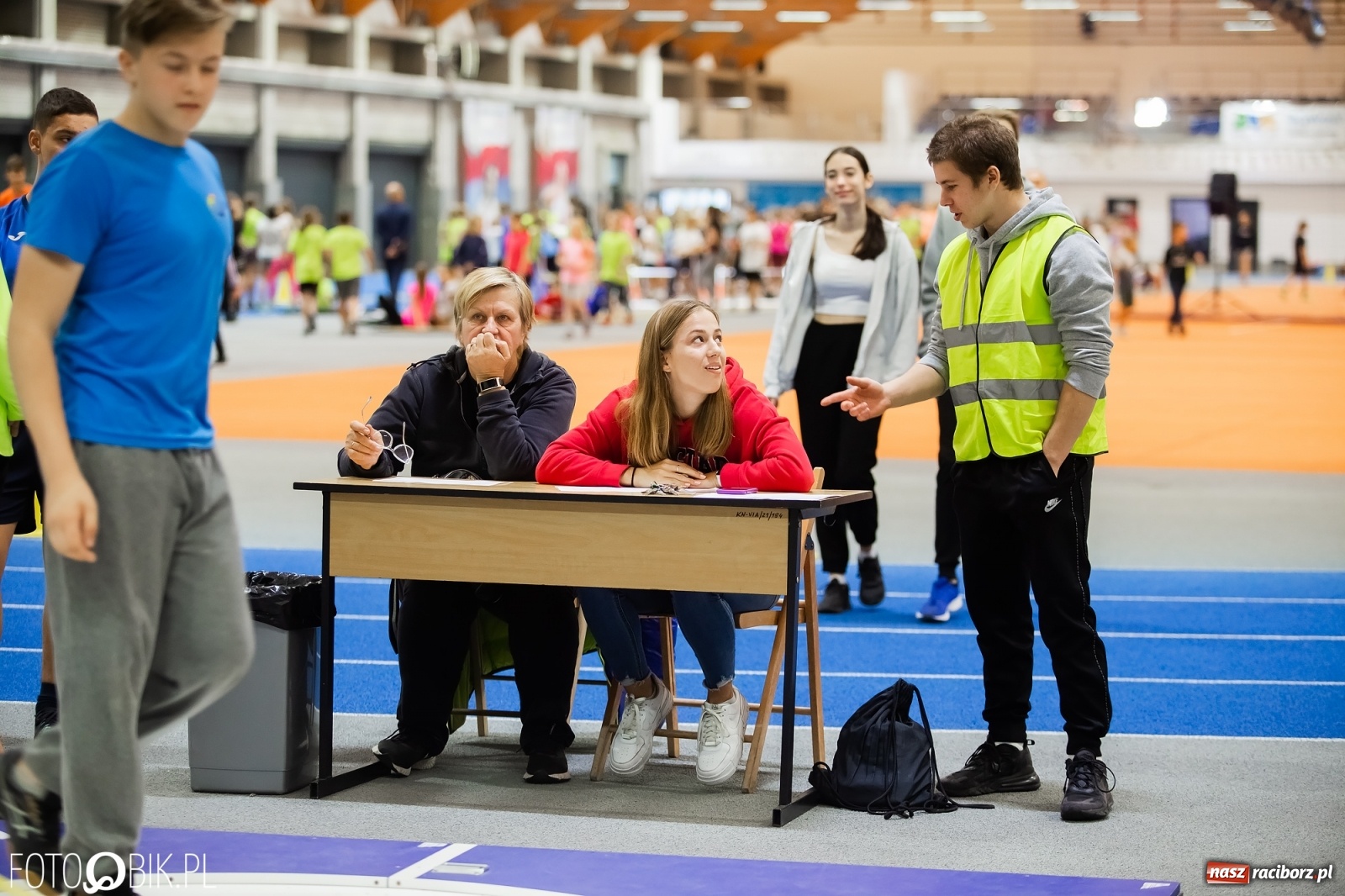 Zdjęcie w galerii na portalu naszraciborz.pl: Halowe Mistrzostwa Raciborza i Powiatu Raciborskiego w Lekkiej Atletyce [FOTO, WYNIKI] wiadomości z regionu
