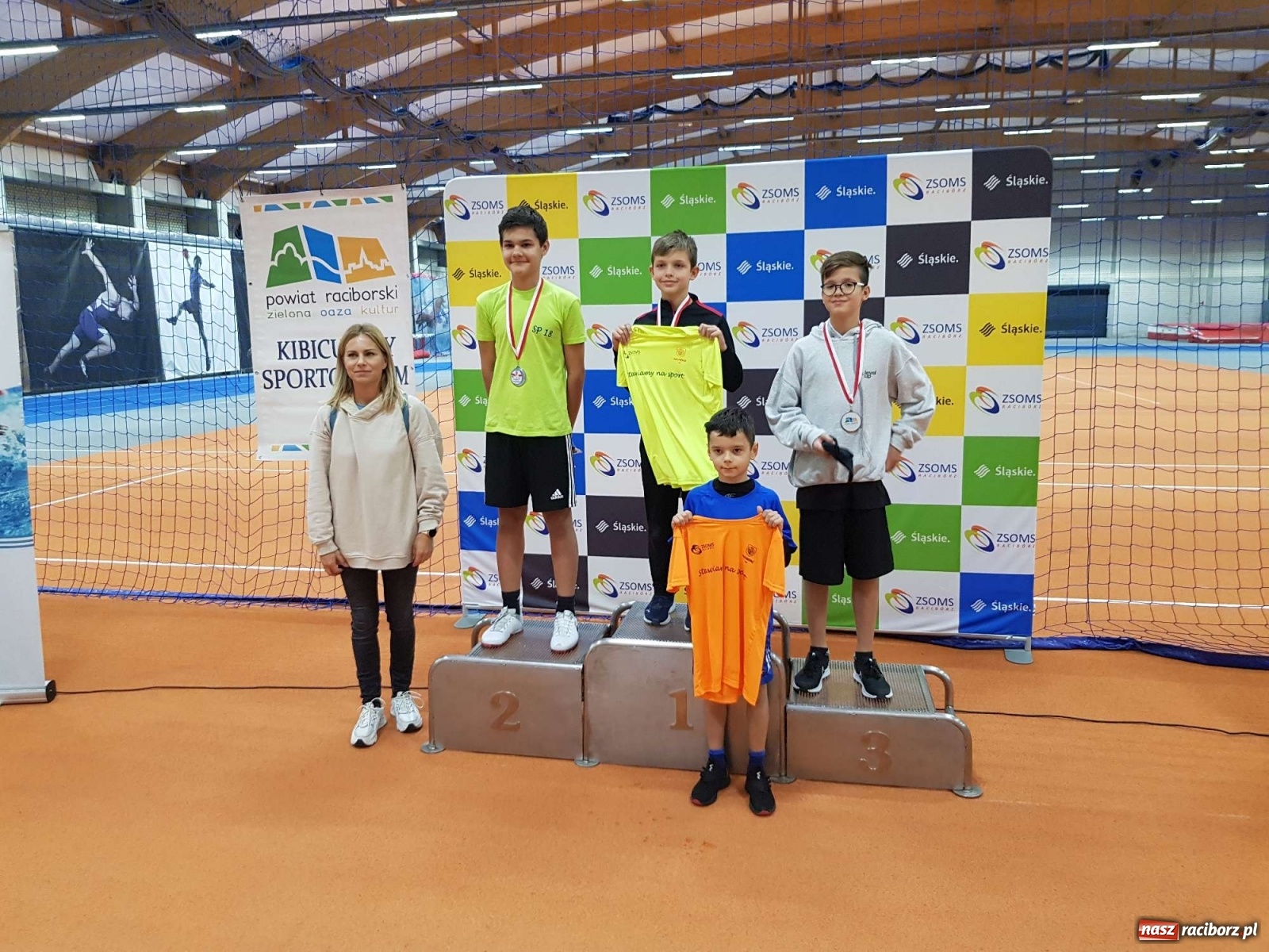 Zdjęcie w galerii na portalu naszraciborz.pl: Halowe Mistrzostwa Raciborza i Powiatu Raciborskiego w Lekkiej Atletyce [FOTO, WYNIKI] wiadomości z regionu