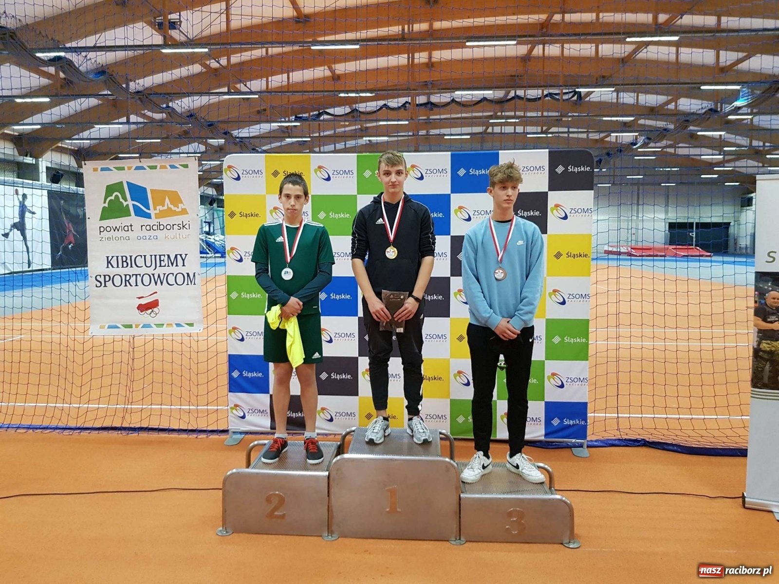 Zdjęcie w galerii na portalu naszraciborz.pl: Halowe Mistrzostwa Raciborza i Powiatu Raciborskiego w Lekkiej Atletyce [FOTO, WYNIKI] wiadomości z regionu