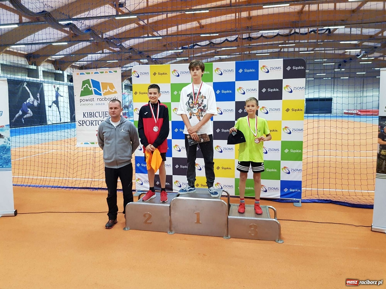 Zdjęcie w galerii na portalu naszraciborz.pl: Halowe Mistrzostwa Raciborza i Powiatu Raciborskiego w Lekkiej Atletyce [FOTO, WYNIKI] wiadomości z regionu