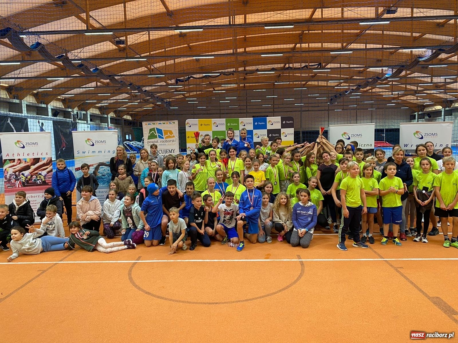 Zdjęcie w galerii na portalu naszraciborz.pl: Halowe Mistrzostwa Raciborza i Powiatu Raciborskiego w Lekkiej Atletyce [FOTO, WYNIKI] wiadomości z regionu