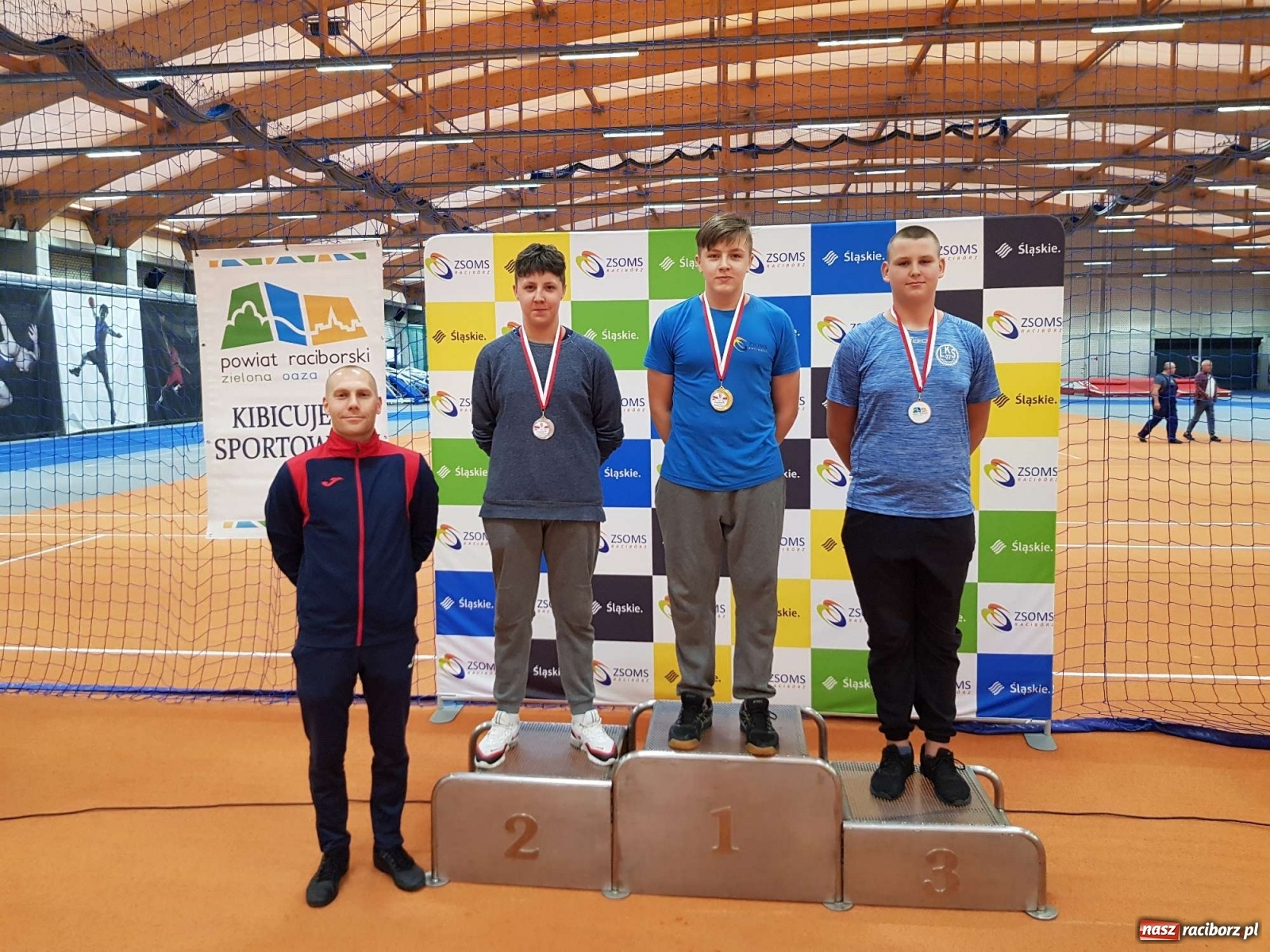 Zdjęcie w galerii na portalu naszraciborz.pl: Halowe Mistrzostwa Raciborza i Powiatu Raciborskiego w Lekkiej Atletyce [FOTO, WYNIKI] wiadomości z regionu