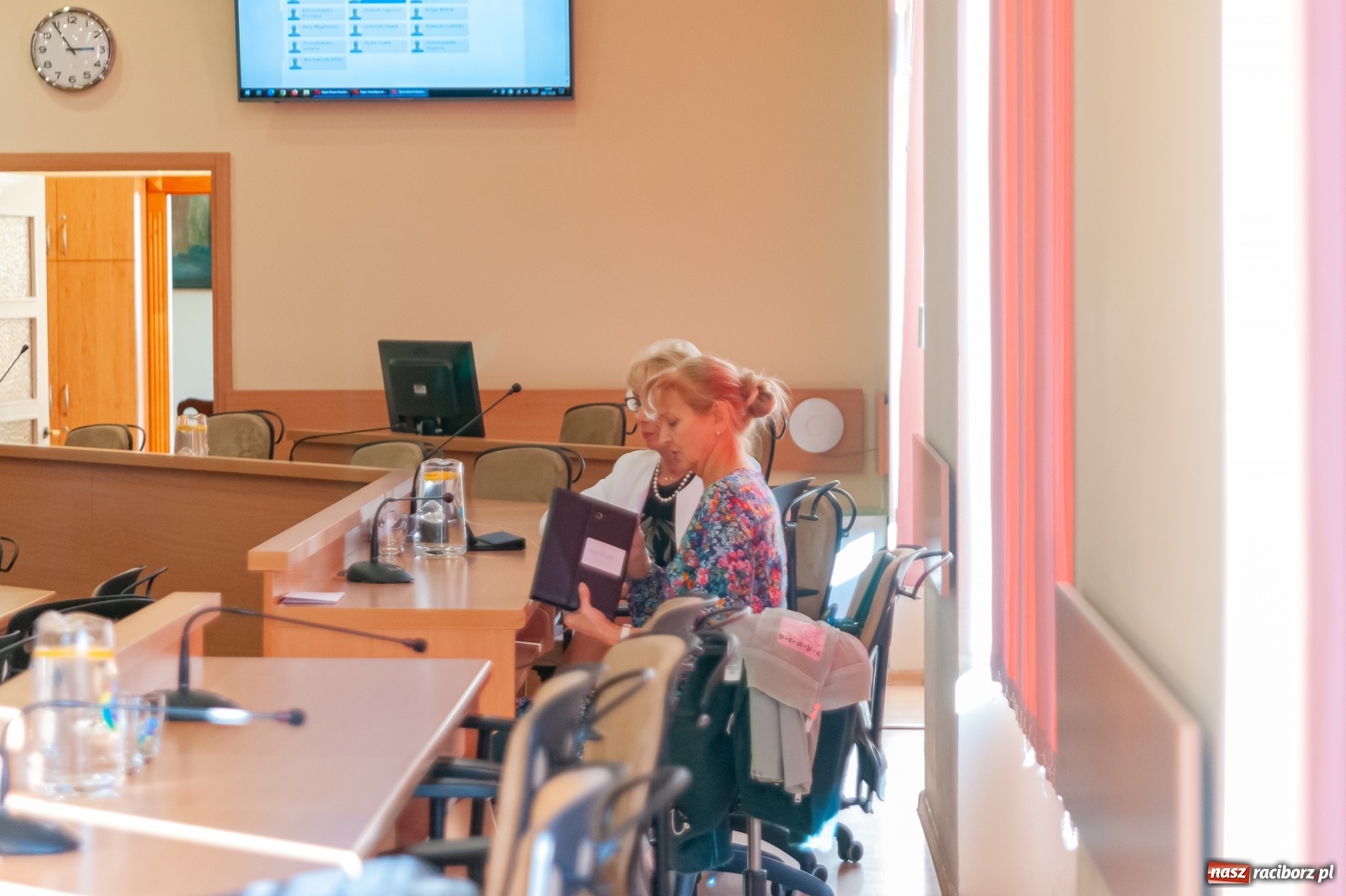 Zdjęcie w galerii na portalu naszraciborz.pl: Medal Honorowy Miasta Raciborza z... błędem ortograficznym wiadomości z regionu