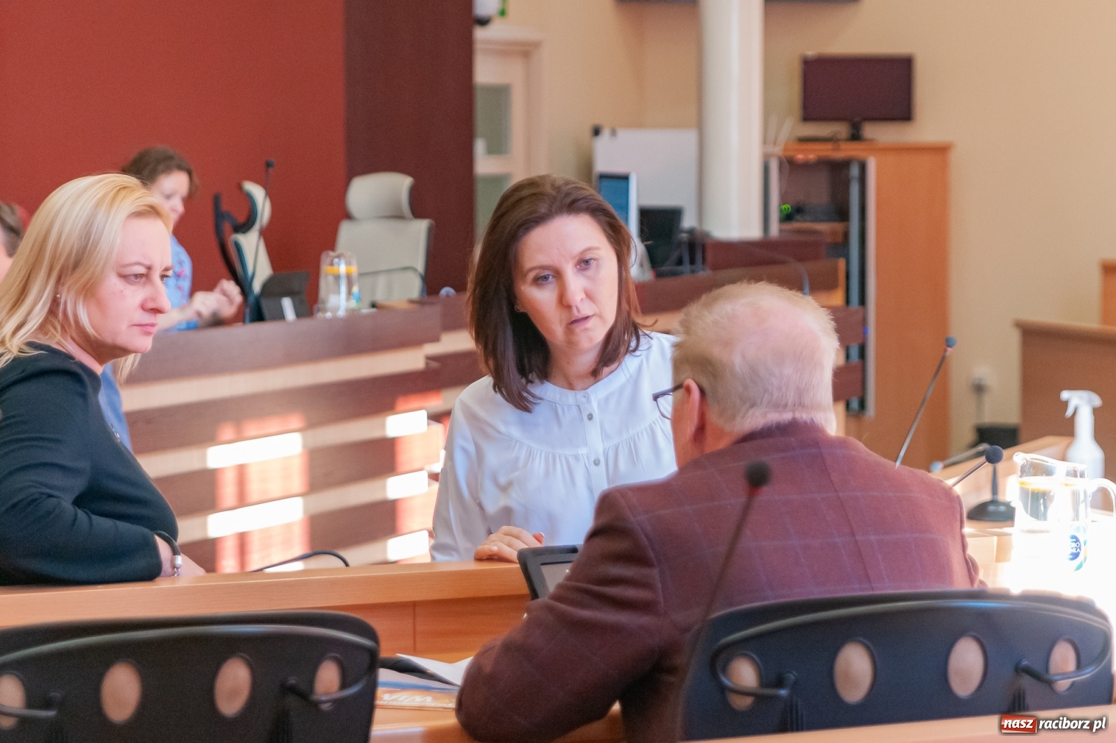 Zdjęcie w galerii na portalu naszraciborz.pl: Medal Honorowy Miasta Raciborza z... błędem ortograficznym wiadomości z regionu