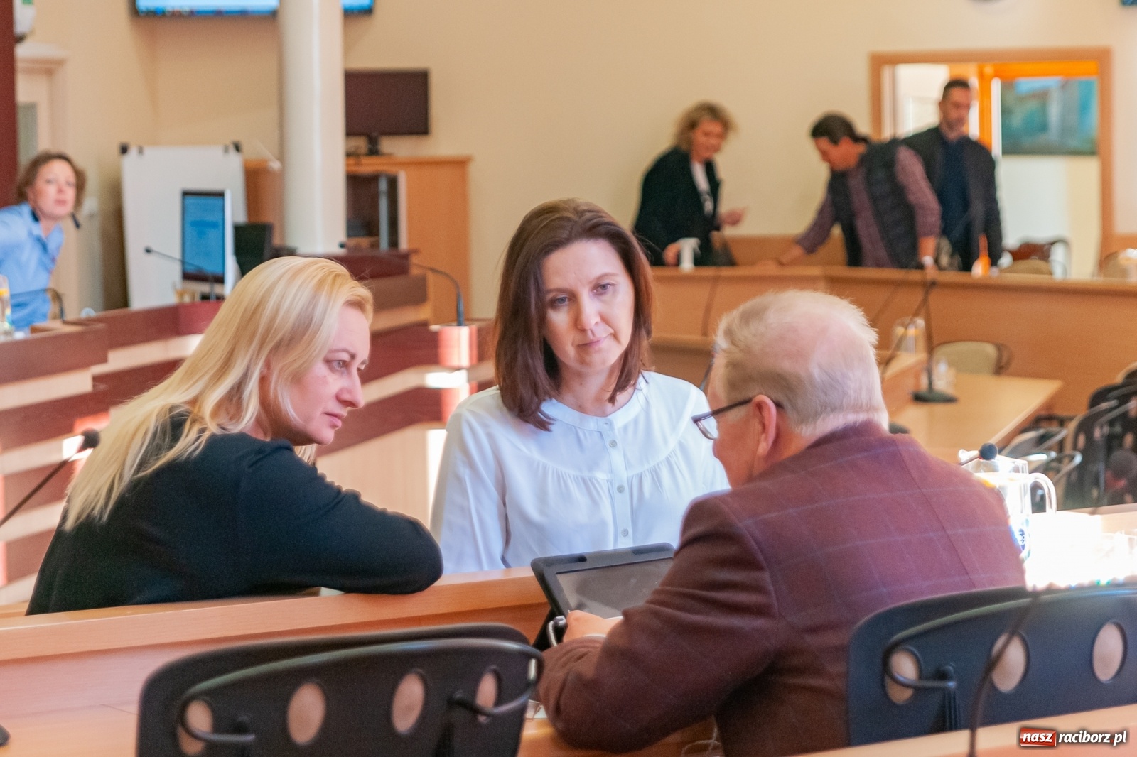 Zdjęcie w galerii na portalu naszraciborz.pl: Medal Honorowy Miasta Raciborza z... błędem ortograficznym wiadomości z regionu