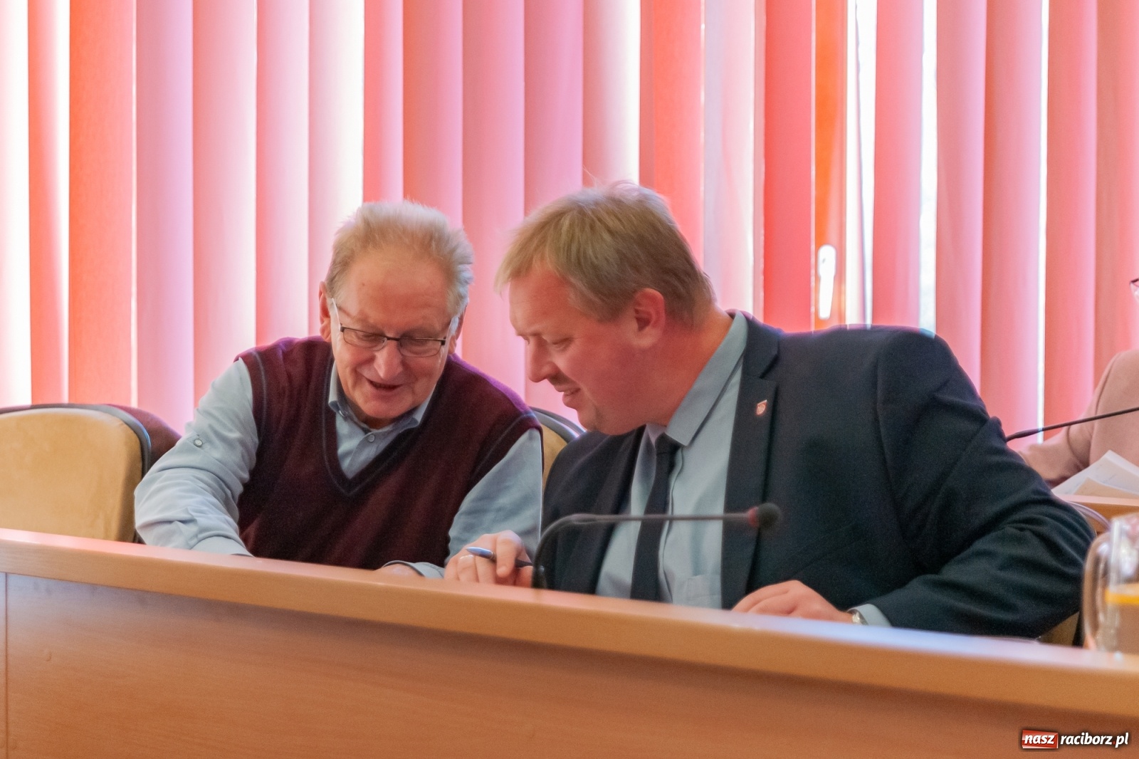 Zdjęcie w galerii na portalu naszraciborz.pl: Medal Honorowy Miasta Raciborza z... błędem ortograficznym wiadomości z regionu