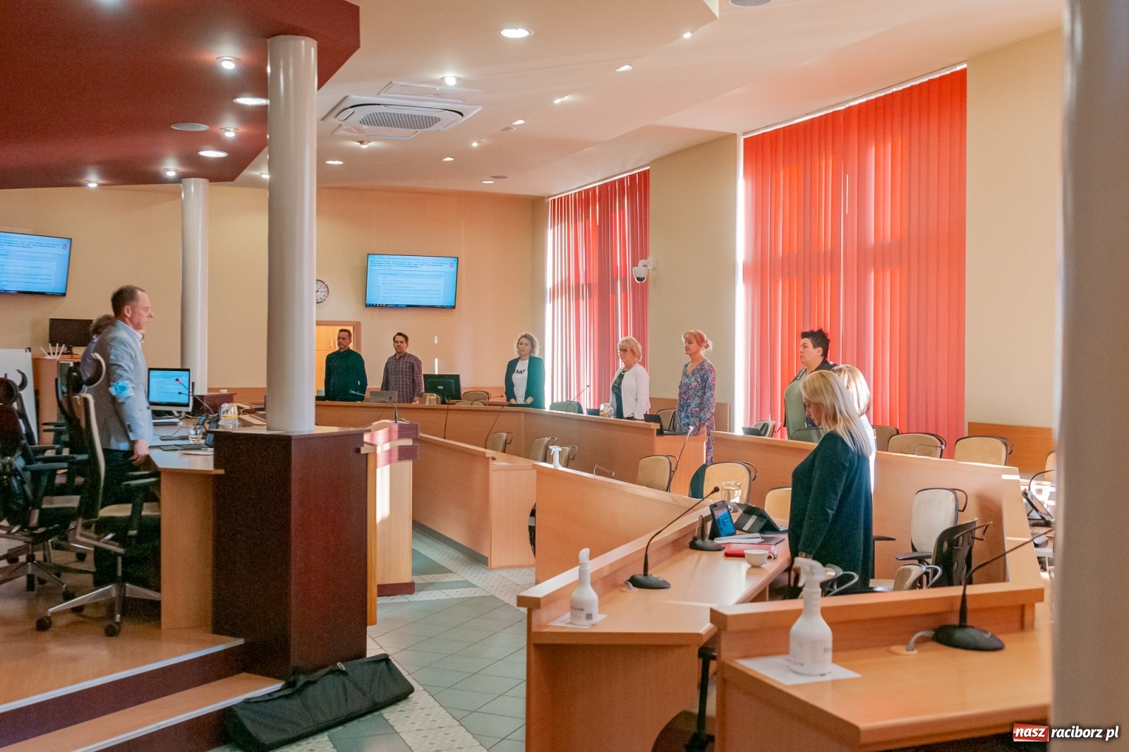 Zdjęcie w galerii na portalu naszraciborz.pl: Medal Honorowy Miasta Raciborza z... błędem ortograficznym wiadomości z regionu