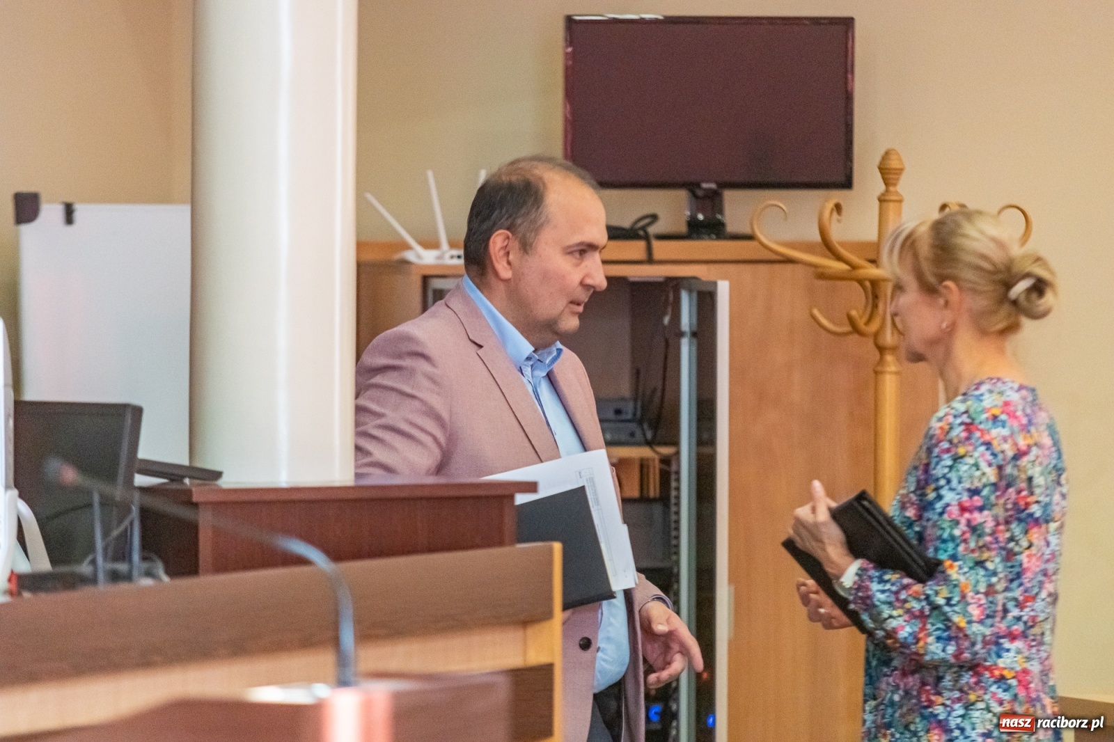 Zdjęcie w galerii na portalu naszraciborz.pl: Medal Honorowy Miasta Raciborza z... błędem ortograficznym wiadomości z regionu