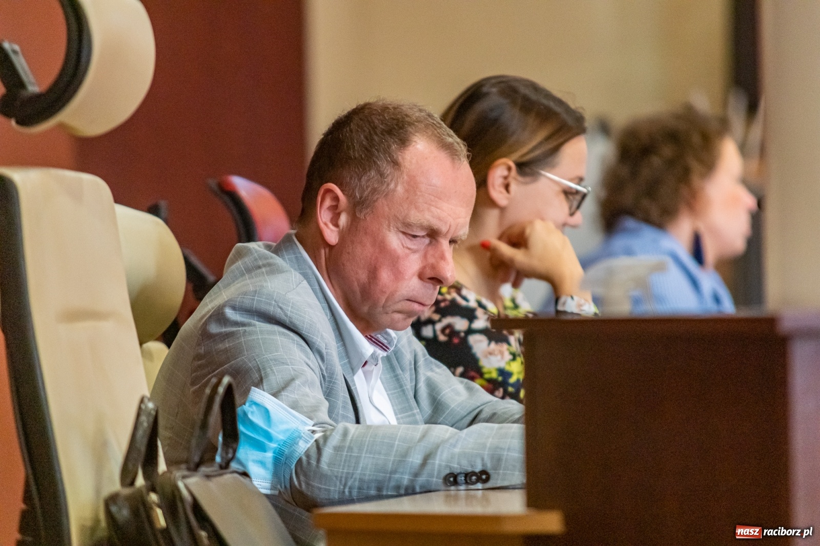 Zdjęcie w galerii na portalu naszraciborz.pl: Medal Honorowy Miasta Raciborza z... błędem ortograficznym wiadomości z regionu