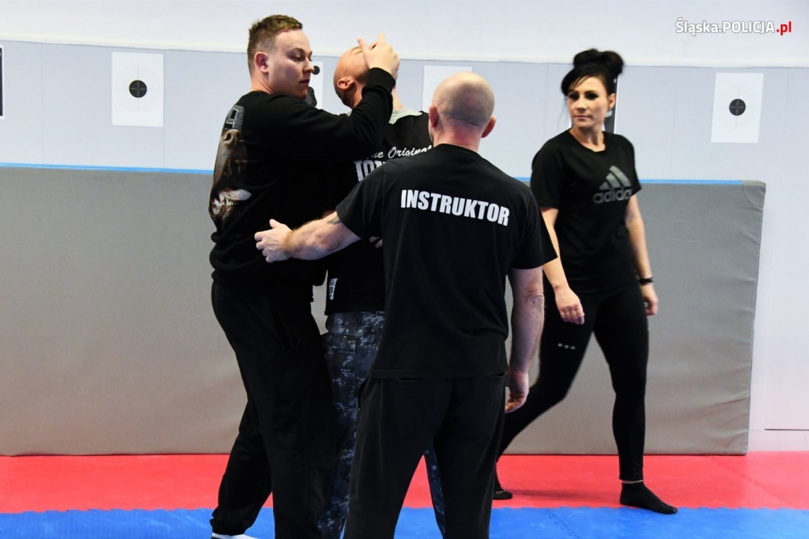 Zdjęcie w galerii na portalu naszraciborz.pl: Instruktorzy technik i taktyki interwencji przeszli szkolenie wiadomości z regionu