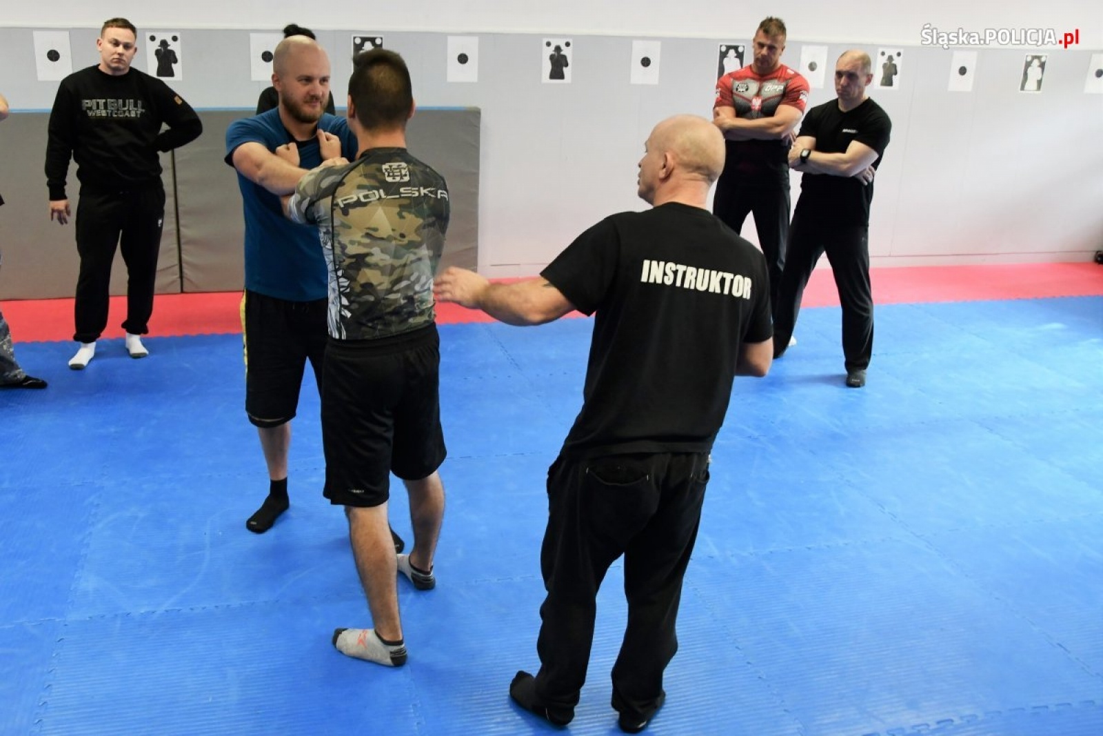 Zdjęcie w galerii na portalu naszraciborz.pl: Instruktorzy technik i taktyki interwencji przeszli szkolenie wiadomości z regionu