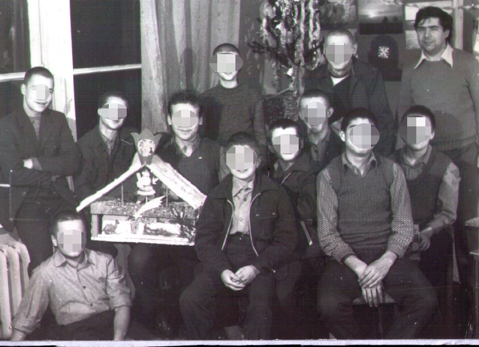 Zdjęcie w galerii na portalu naszraciborz.pl: Raciborski poprawczak szykuje się na 70. urodziny wiadomości z regionu