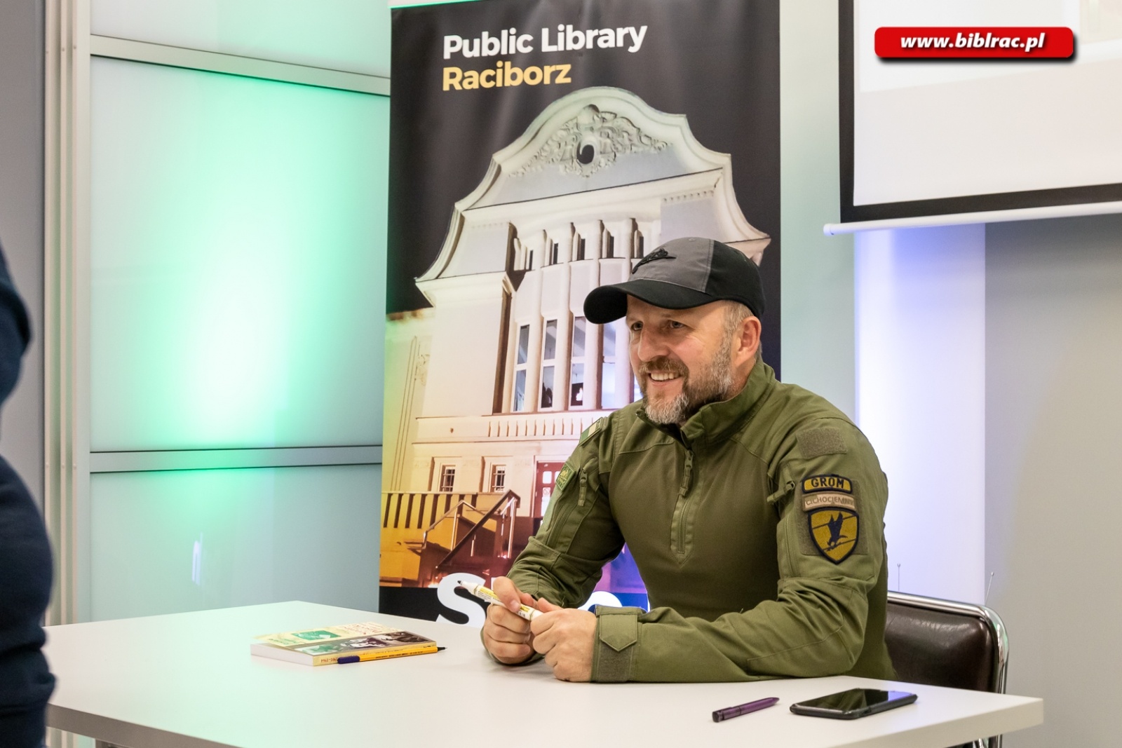 Zdjęcie w galerii na portalu naszraciborz.pl: NAVAL o Afganistanie, wspomnieniach z Raciborza i ekstremalnych wyjazdach wiadomości z regionu