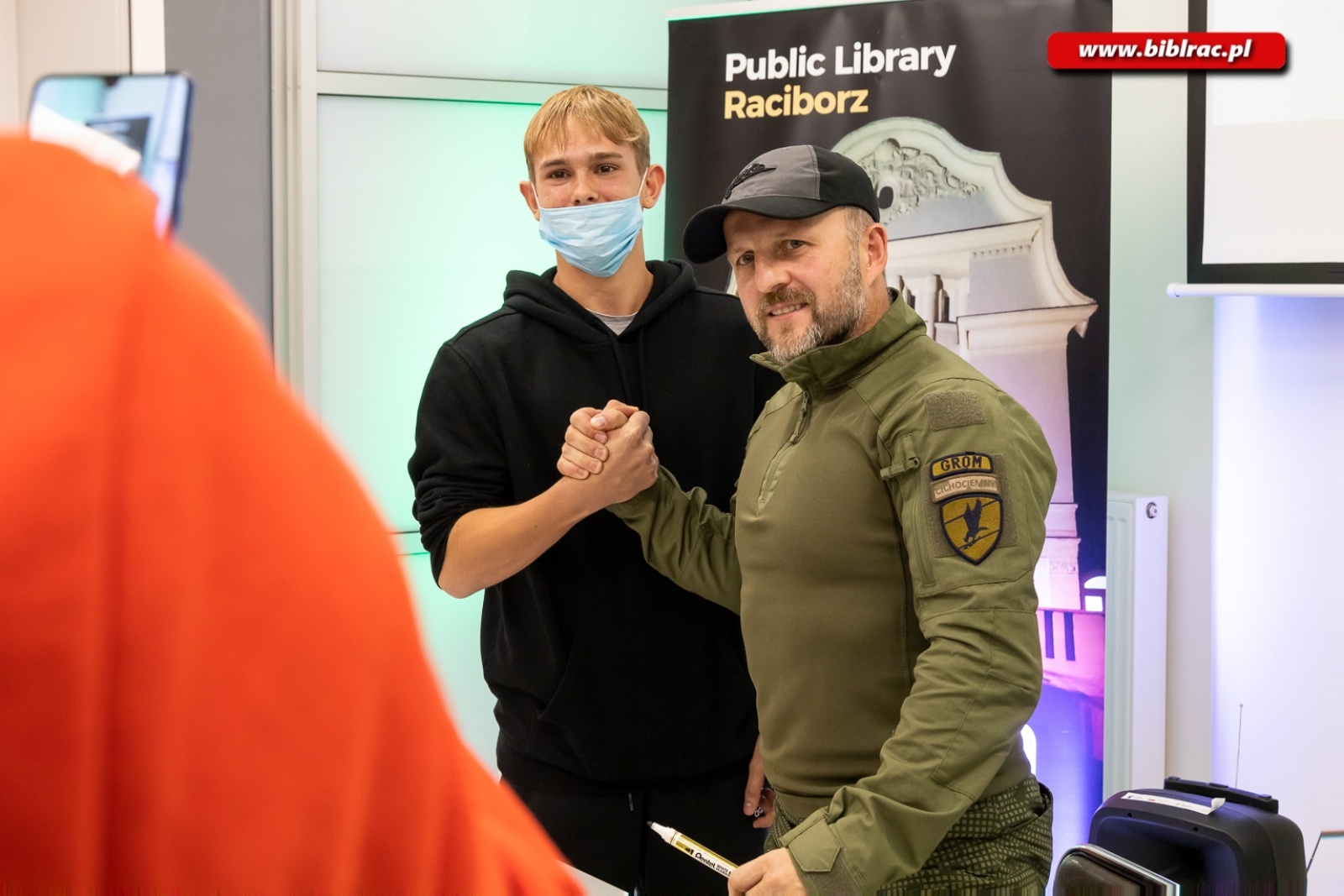 Zdjęcie w galerii na portalu naszraciborz.pl: NAVAL o Afganistanie, wspomnieniach z Raciborza i ekstremalnych wyjazdach wiadomości z regionu