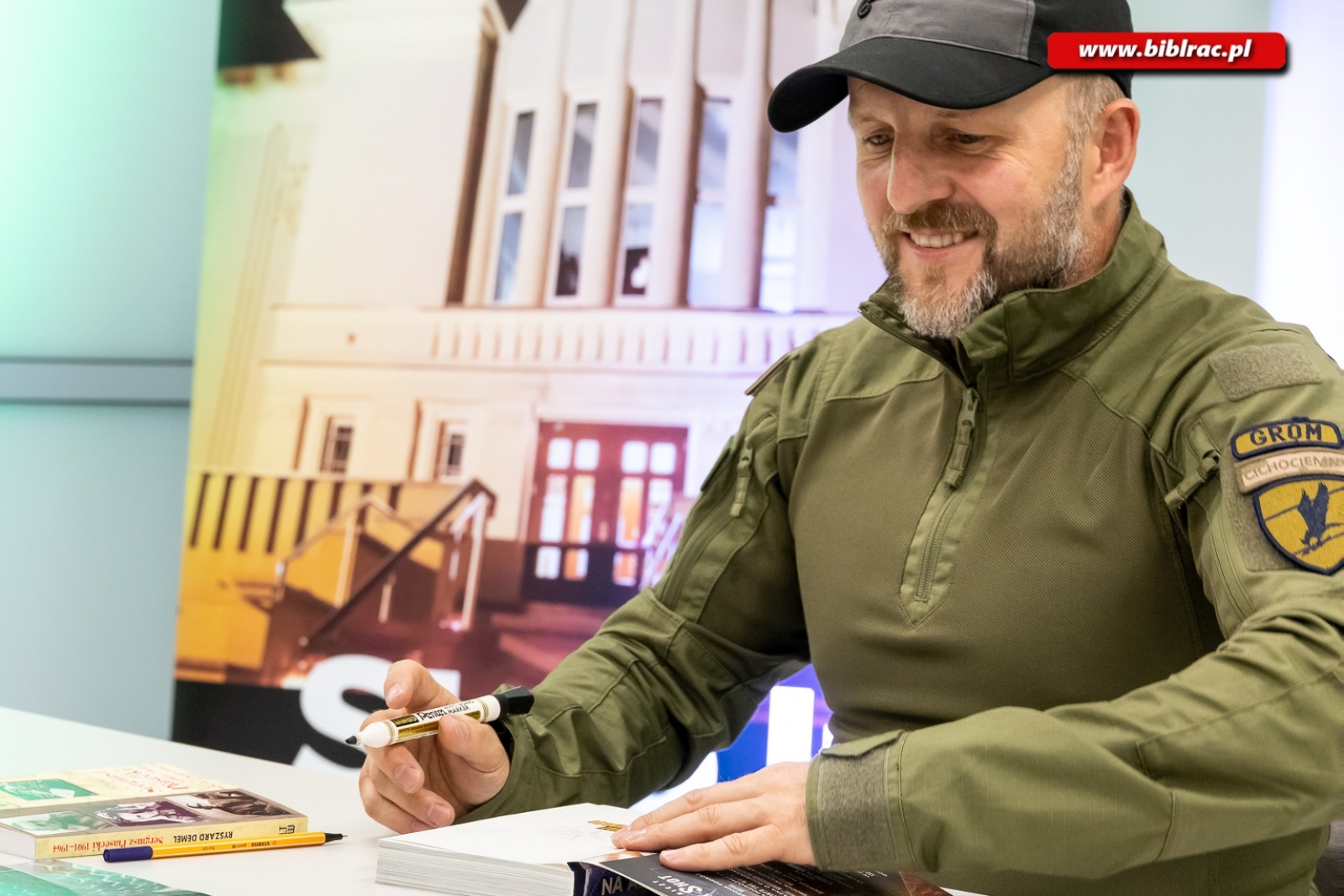 Zdjęcie w galerii na portalu naszraciborz.pl: NAVAL o Afganistanie, wspomnieniach z Raciborza i ekstremalnych wyjazdach wiadomości z regionu