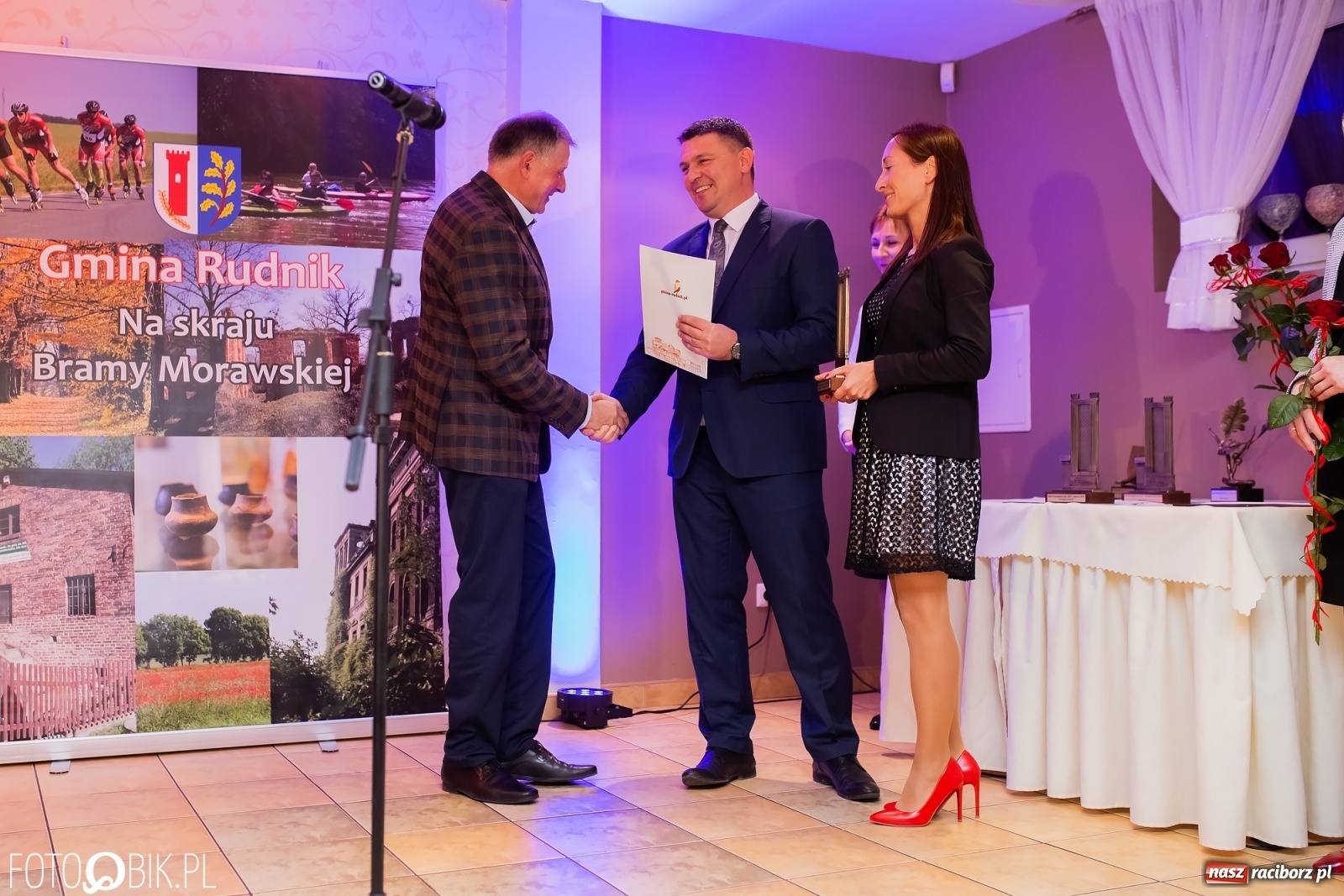 Zdjęcie w galerii na portalu naszraciborz.pl: FIALA gminy Rudnik. Po raz trzeci wręczono nagrody za wkład w rozwój społeczno-gospodarczy wiadomości z regionu