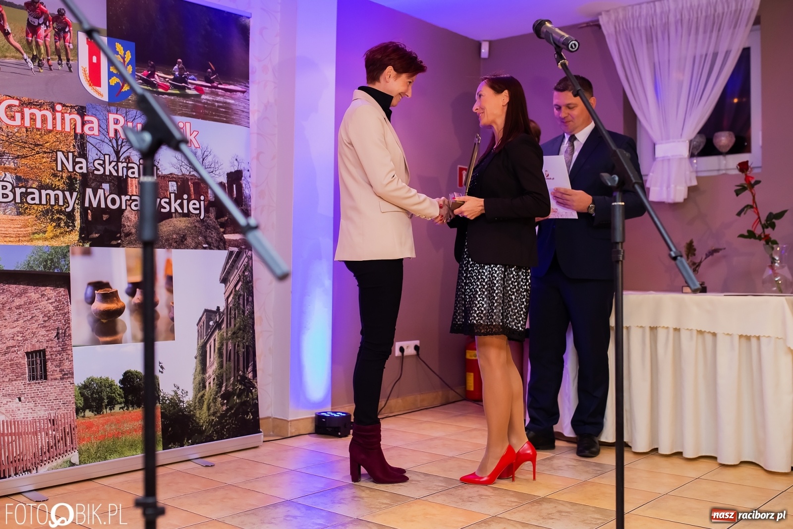 Zdjęcie w galerii na portalu naszraciborz.pl: FIALA gminy Rudnik. Po raz trzeci wręczono nagrody za wkład w rozwój społeczno-gospodarczy wiadomości z regionu