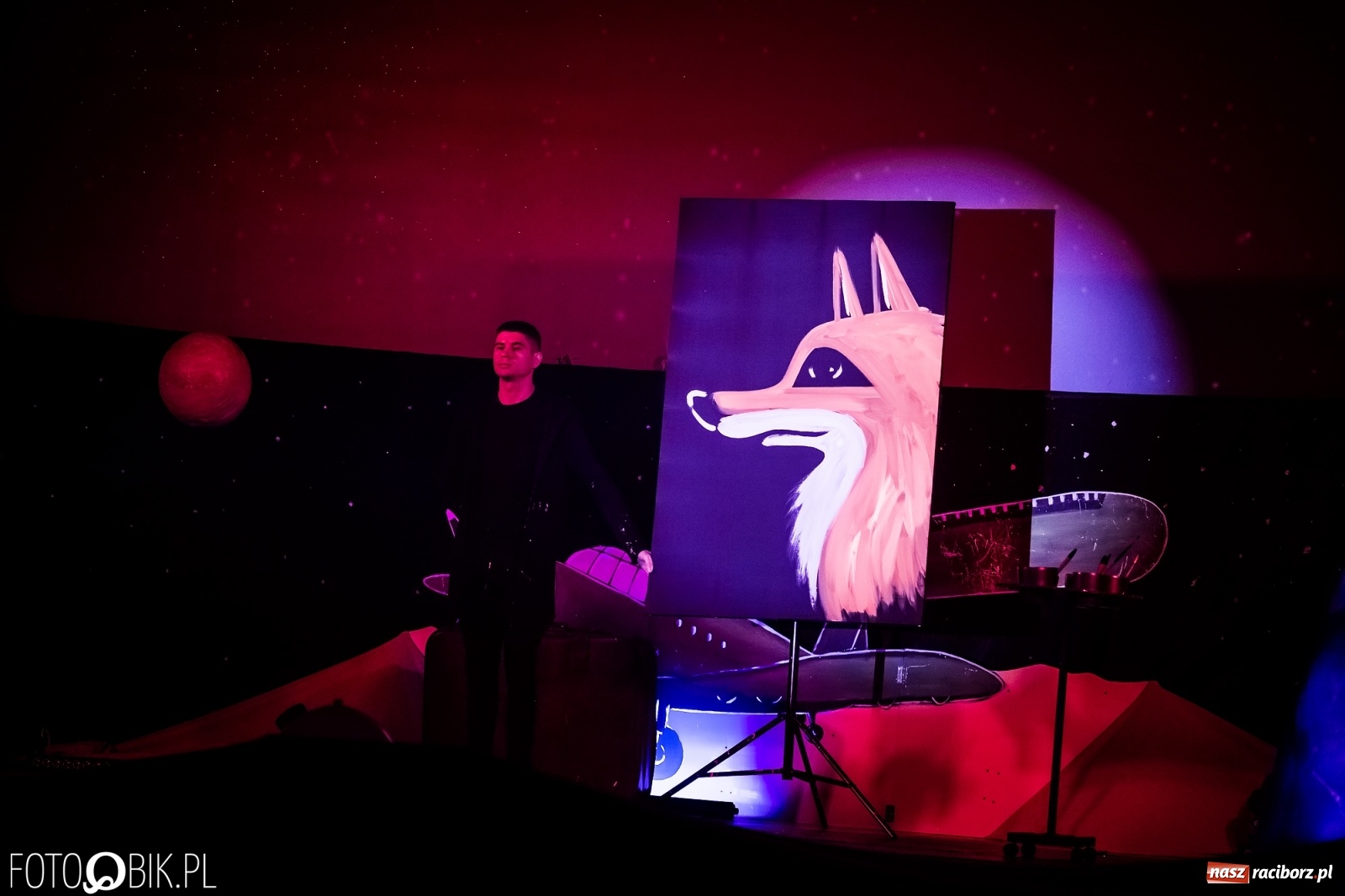 Zdjęcie w galerii na portalu naszraciborz.pl: Mały Książę - wyjątkowy spektakl w RCK wiadomości z regionu