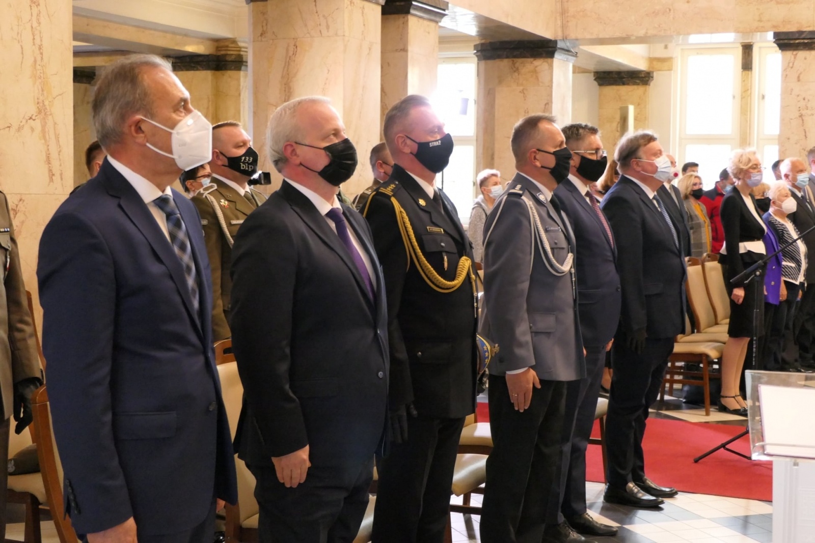 Zdjęcie w galerii na portalu naszraciborz.pl: Odznaczenia dla zasłużonych, w tym raciborzan wiadomości z regionu