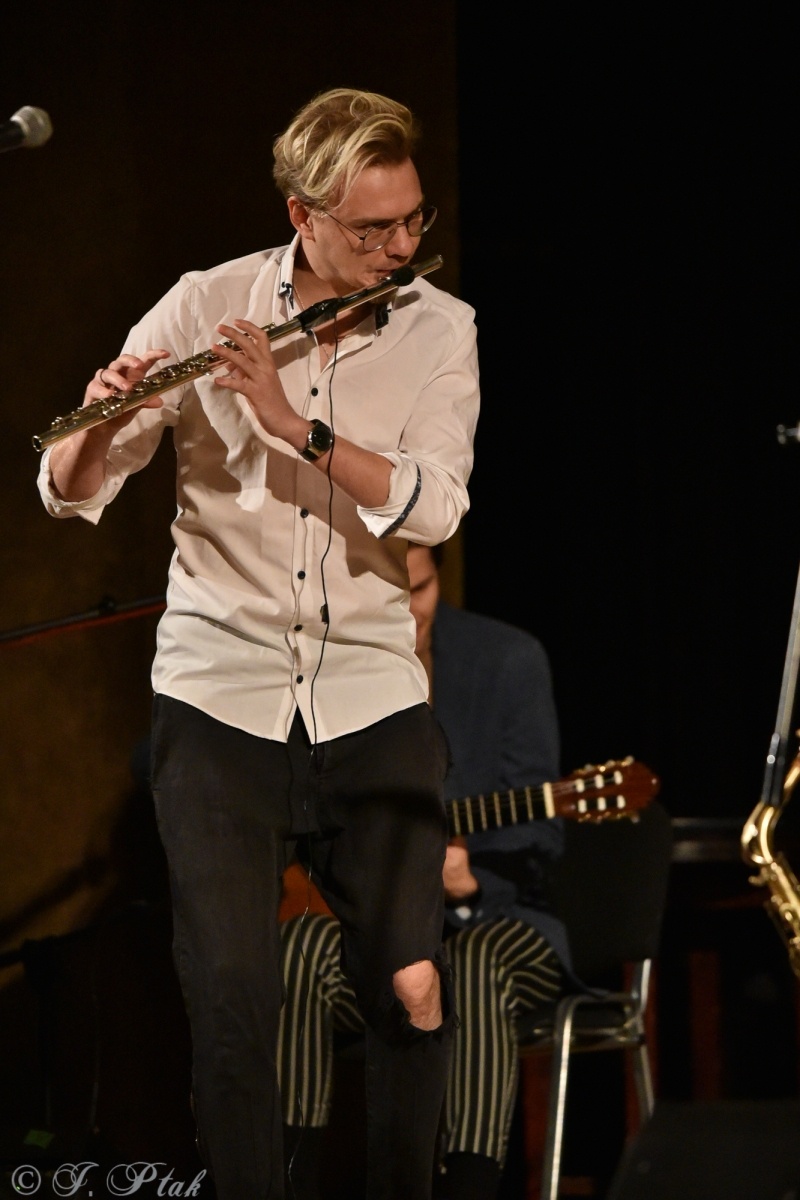 Zdjęcie w galerii na portalu naszraciborz.pl: Folkowe rytmy na sobotni finał Wiatraków. Co w niedzielę? wiadomości z regionu