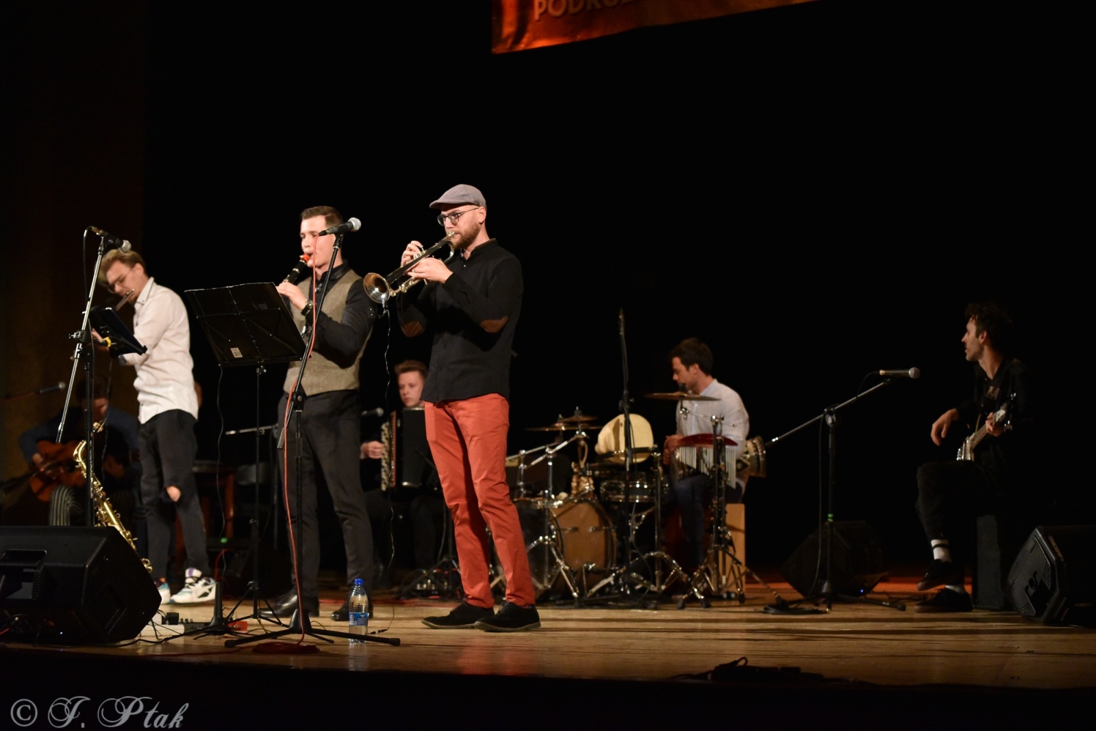 Zdjęcie w galerii na portalu naszraciborz.pl: Folkowe rytmy na sobotni finał Wiatraków. Co w niedzielę? wiadomości z regionu