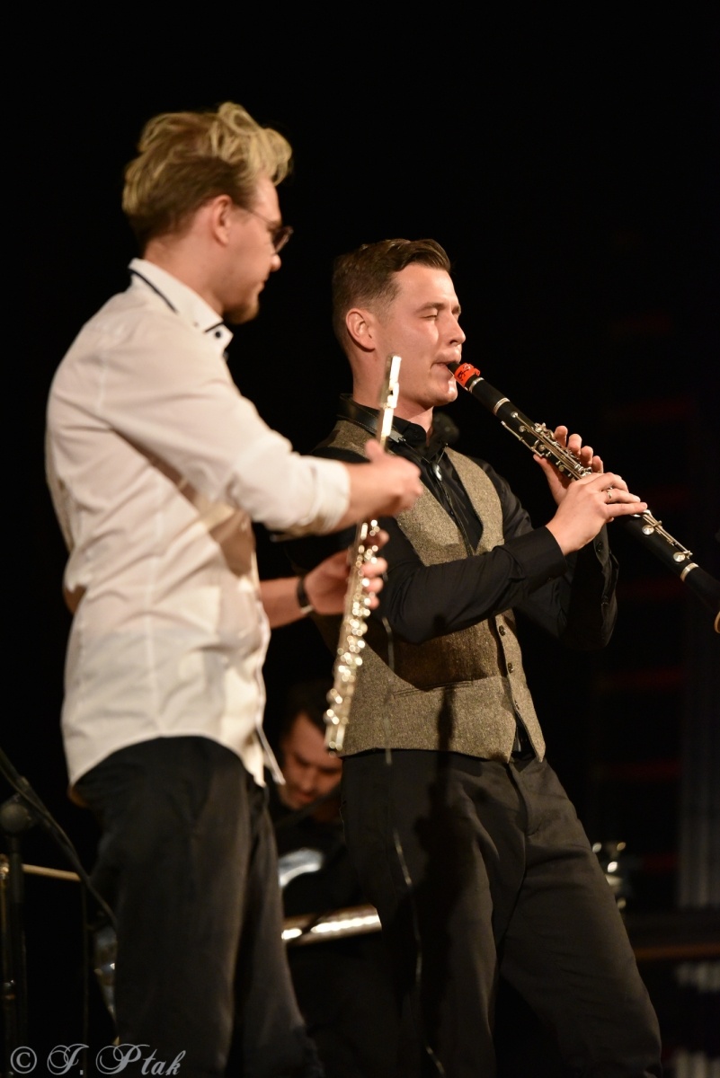 Zdjęcie w galerii na portalu naszraciborz.pl: Folkowe rytmy na sobotni finał Wiatraków. Co w niedzielę? wiadomości z regionu