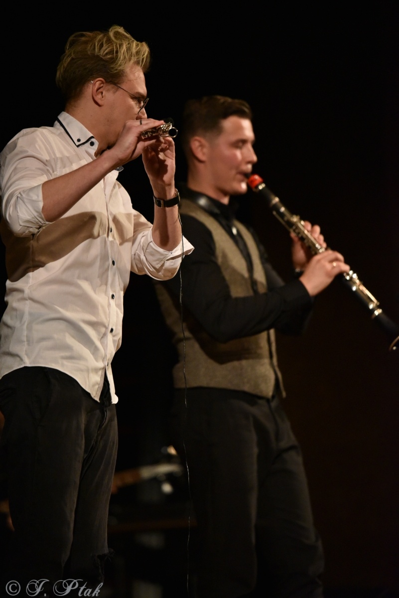 Zdjęcie w galerii na portalu naszraciborz.pl: Folkowe rytmy na sobotni finał Wiatraków. Co w niedzielę? wiadomości z regionu