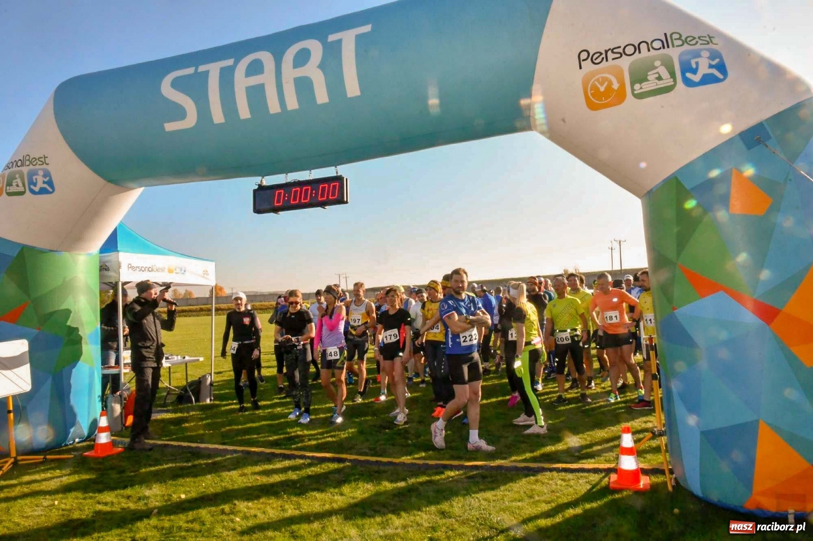 Zdjęcie w galerii na portalu naszraciborz.pl: Półmaraton po wałach - od Bukowa do Raciborza [FOTO i WIDEO] wiadomości z regionu