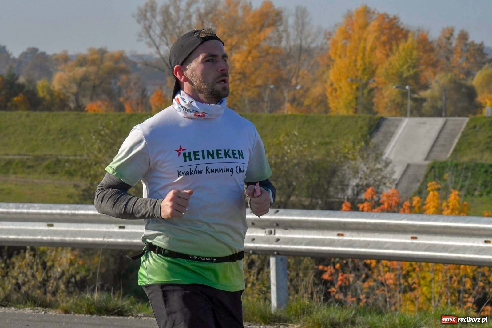 Zdjęcie w galerii na portalu naszraciborz.pl: Półmaraton po wałach - od Bukowa do Raciborza [FOTO i WIDEO] wiadomości z regionu