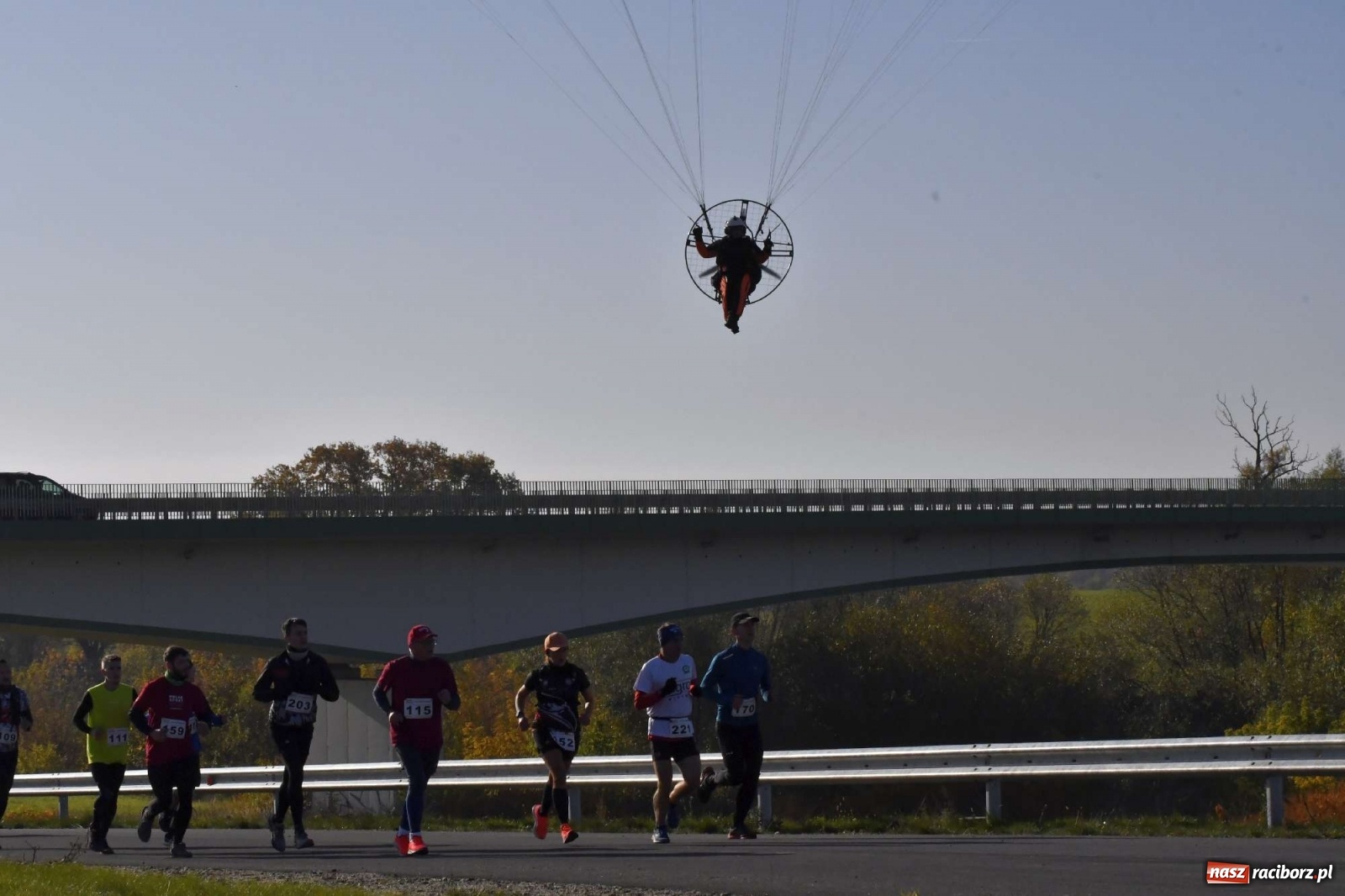 Zdjęcie w galerii na portalu naszraciborz.pl: Półmaraton po wałach - od Bukowa do Raciborza [FOTO i WIDEO] wiadomości z regionu