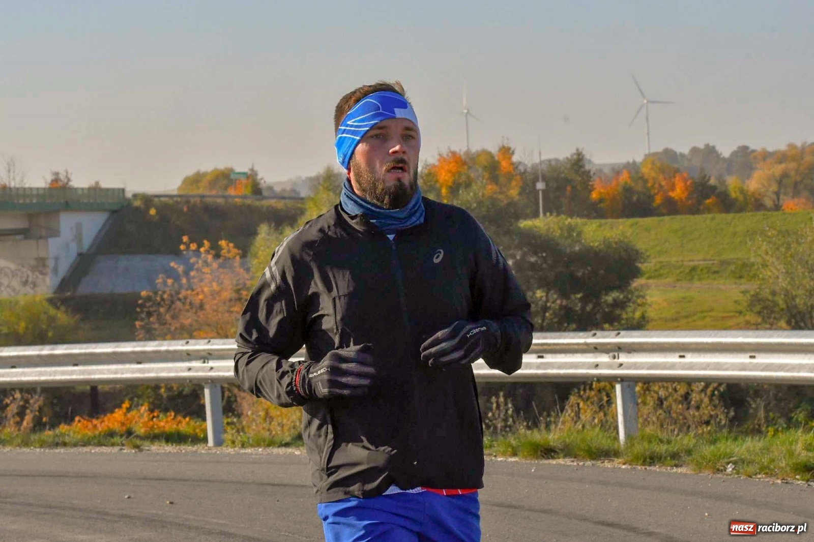 Zdjęcie w galerii na portalu naszraciborz.pl: Półmaraton po wałach - od Bukowa do Raciborza [FOTO i WIDEO] wiadomości z regionu