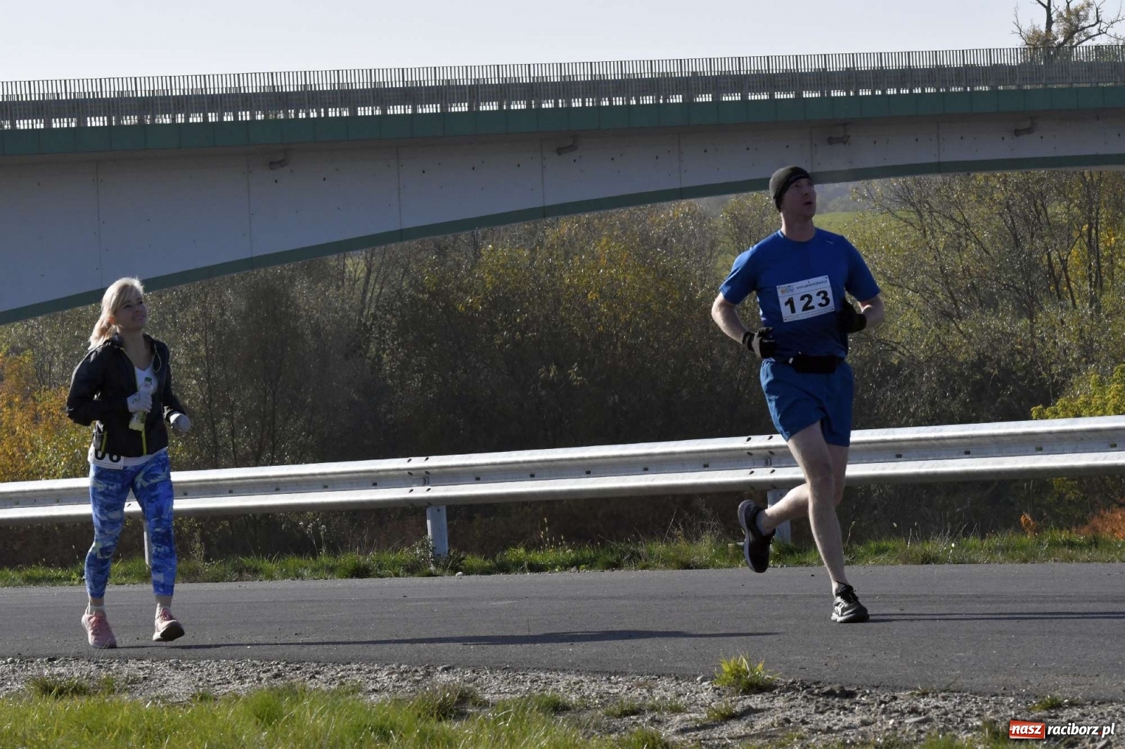 Zdjęcie w galerii na portalu naszraciborz.pl: Półmaraton po wałach - od Bukowa do Raciborza [FOTO i WIDEO] wiadomości z regionu