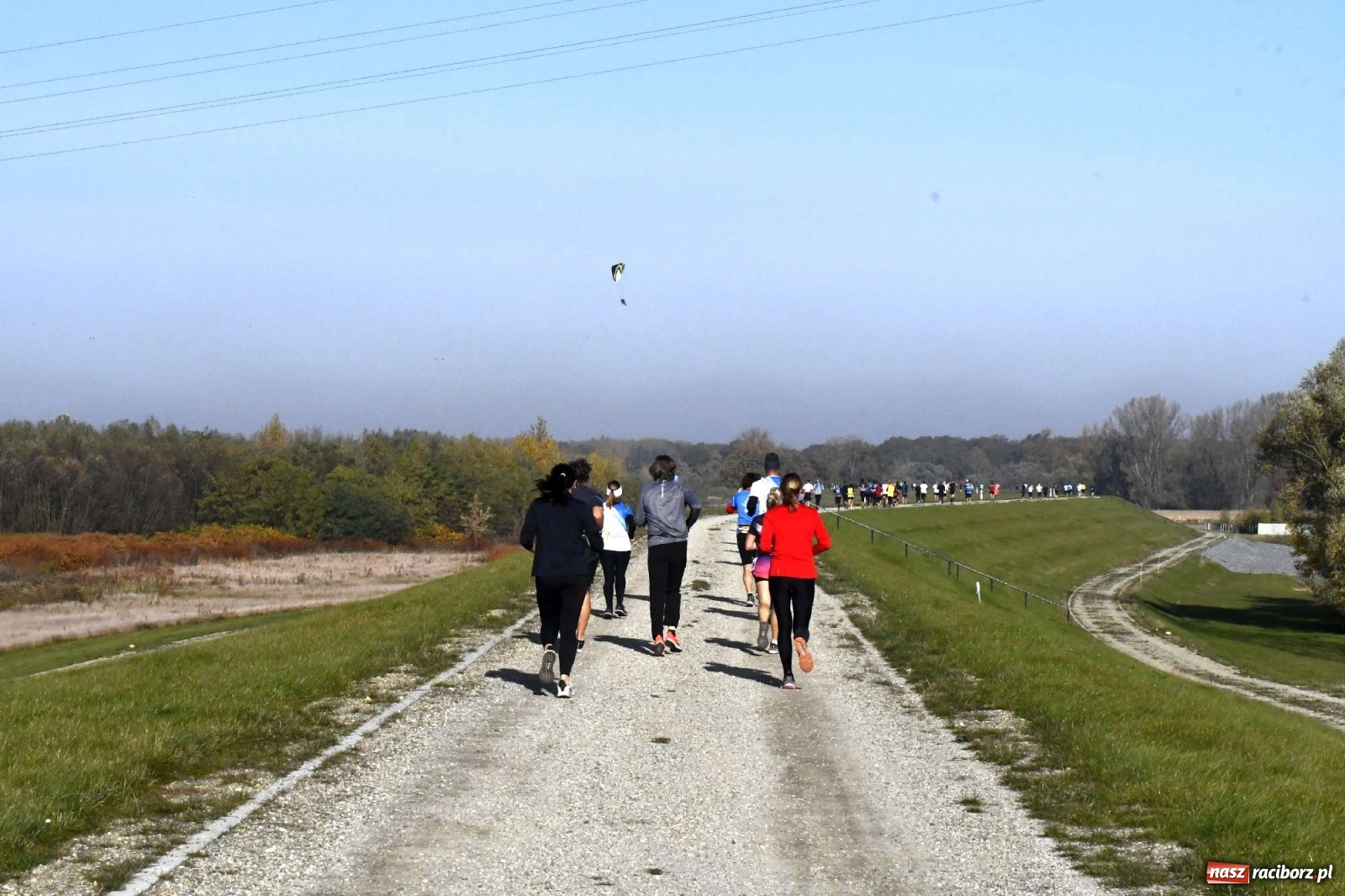 Zdjęcie w galerii na portalu naszraciborz.pl: Półmaraton po wałach - od Bukowa do Raciborza [FOTO i WIDEO] wiadomości z regionu