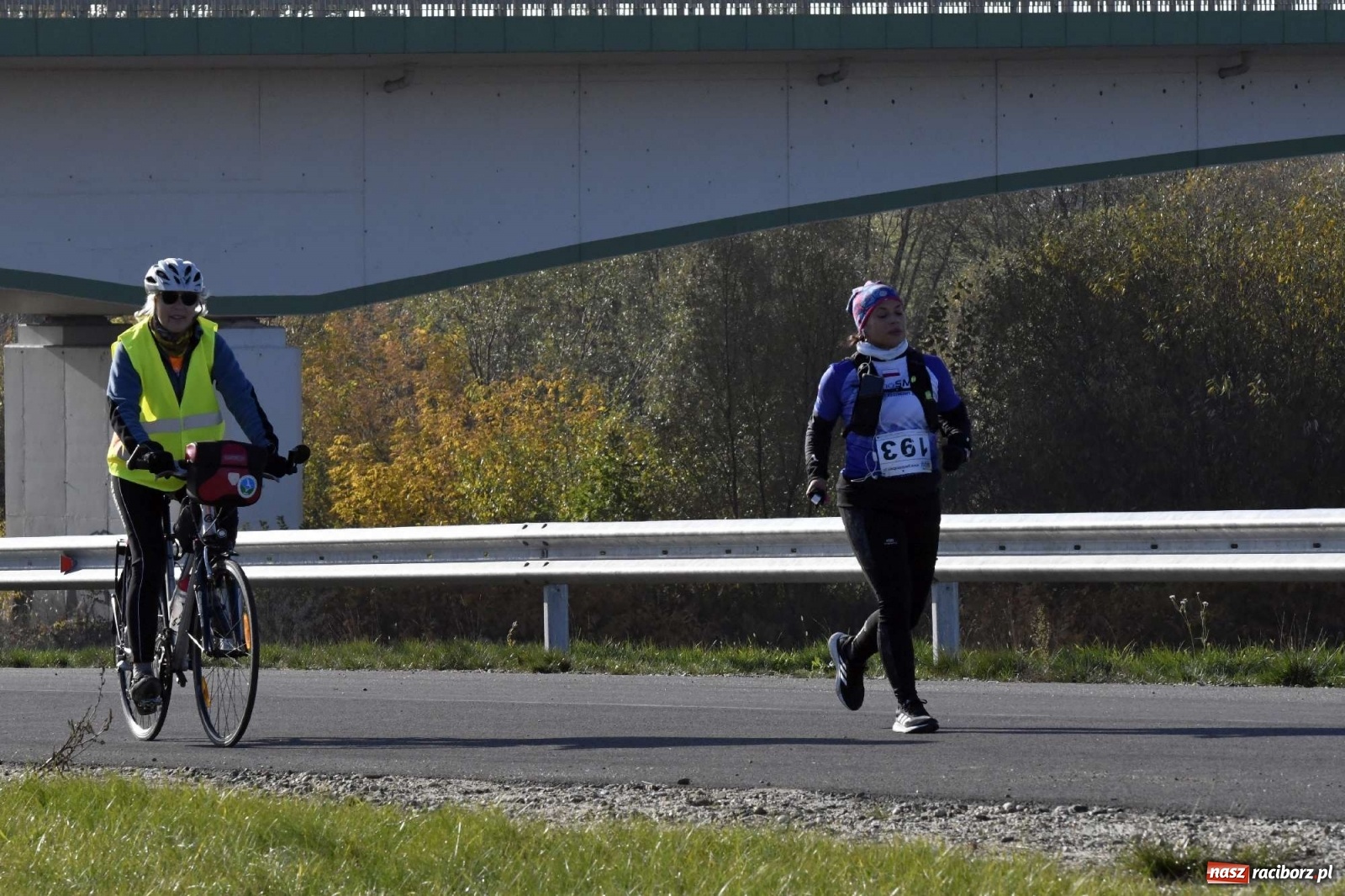 Zdjęcie w galerii na portalu naszraciborz.pl: Półmaraton po wałach - od Bukowa do Raciborza [FOTO i WIDEO] wiadomości z regionu
