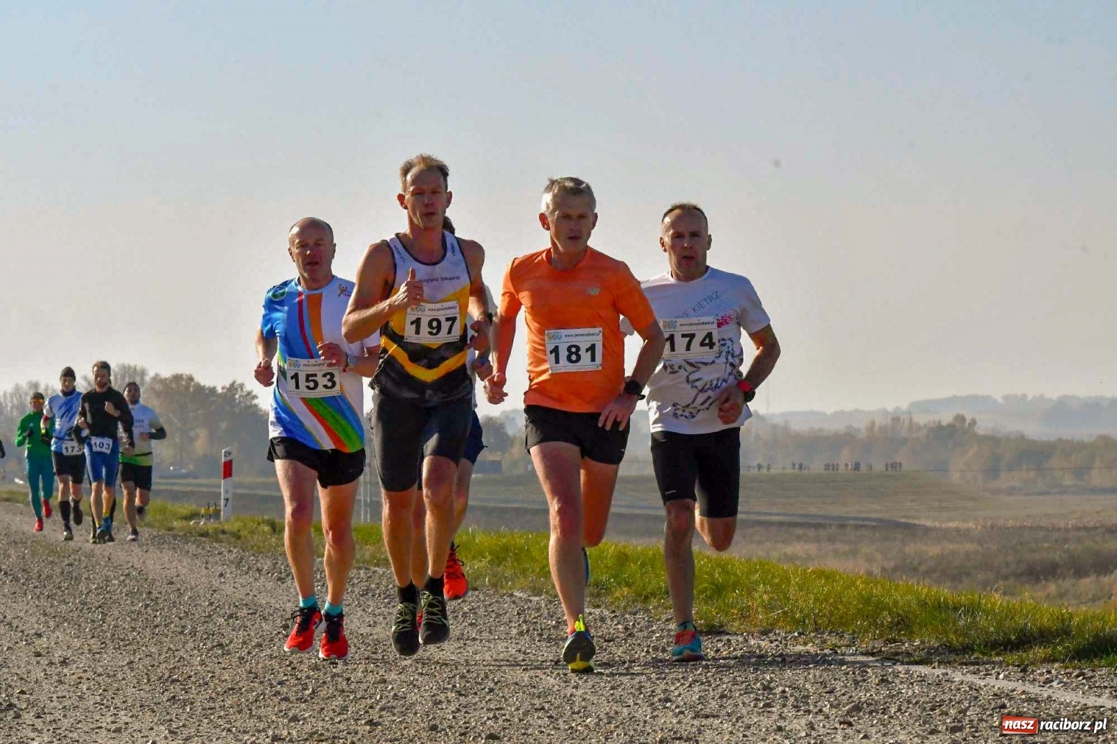 Zdjęcie w galerii na portalu naszraciborz.pl: Półmaraton po wałach - od Bukowa do Raciborza [FOTO i WIDEO] wiadomości z regionu