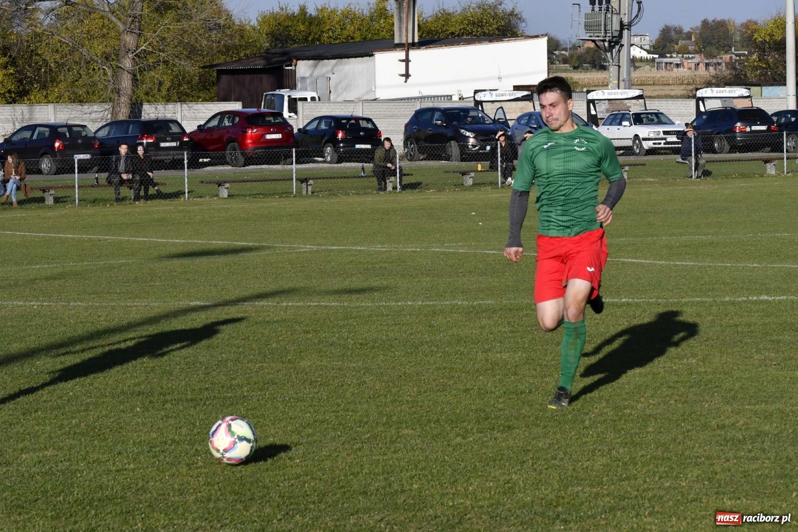 Zdjęcie w galerii na portalu naszraciborz.pl: Kornowac odprawił z kwitkiem Pawłów wiadomości z regionu