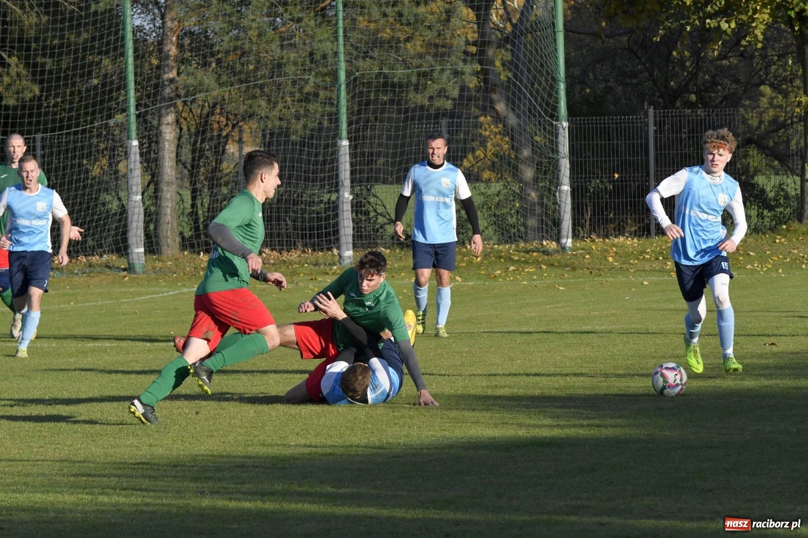 Zdjęcie w galerii na portalu naszraciborz.pl: Kornowac odprawił z kwitkiem Pawłów wiadomości z regionu