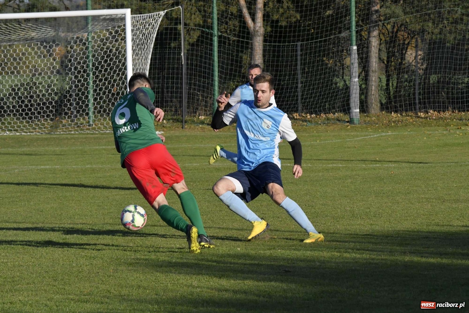 Zdjęcie w galerii na portalu naszraciborz.pl: Kornowac odprawił z kwitkiem Pawłów wiadomości z regionu