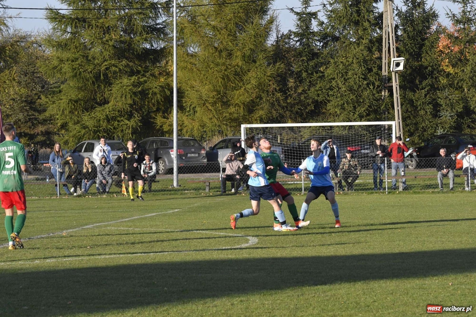 Zdjęcie w galerii na portalu naszraciborz.pl: Kornowac odprawił z kwitkiem Pawłów wiadomości z regionu