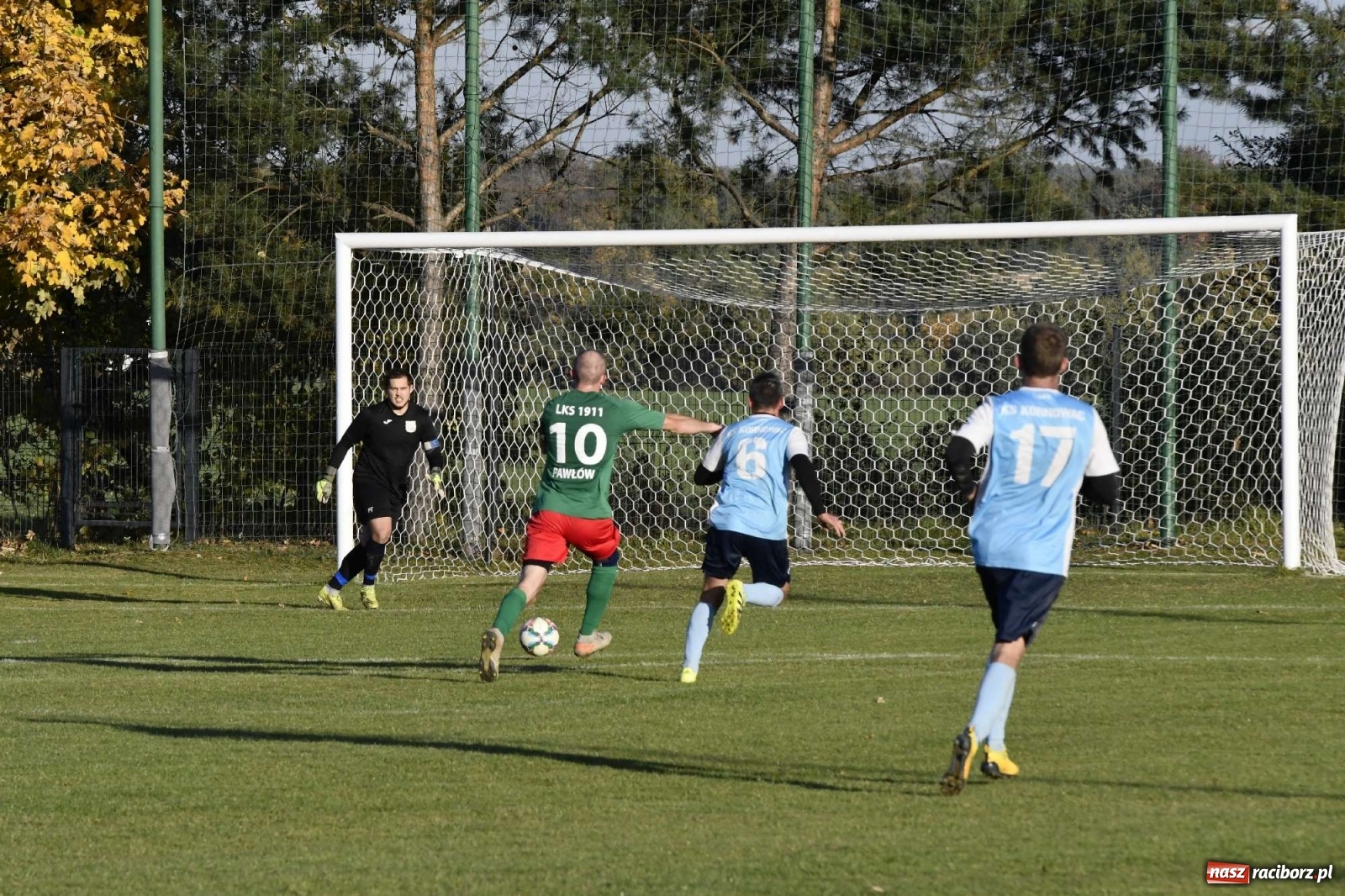 Zdjęcie w galerii na portalu naszraciborz.pl: Kornowac odprawił z kwitkiem Pawłów wiadomości z regionu