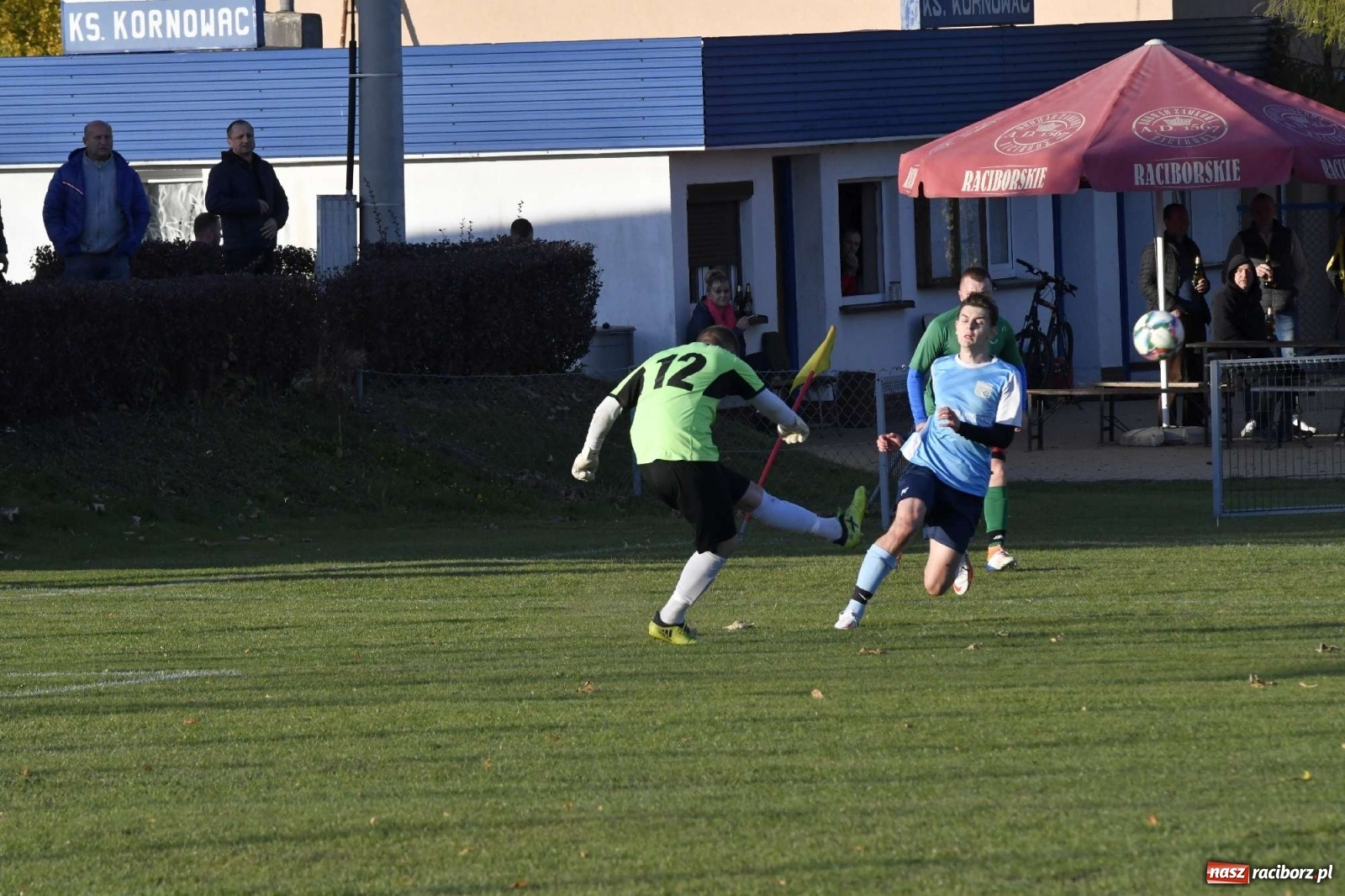 Zdjęcie w galerii na portalu naszraciborz.pl: Kornowac odprawił z kwitkiem Pawłów wiadomości z regionu