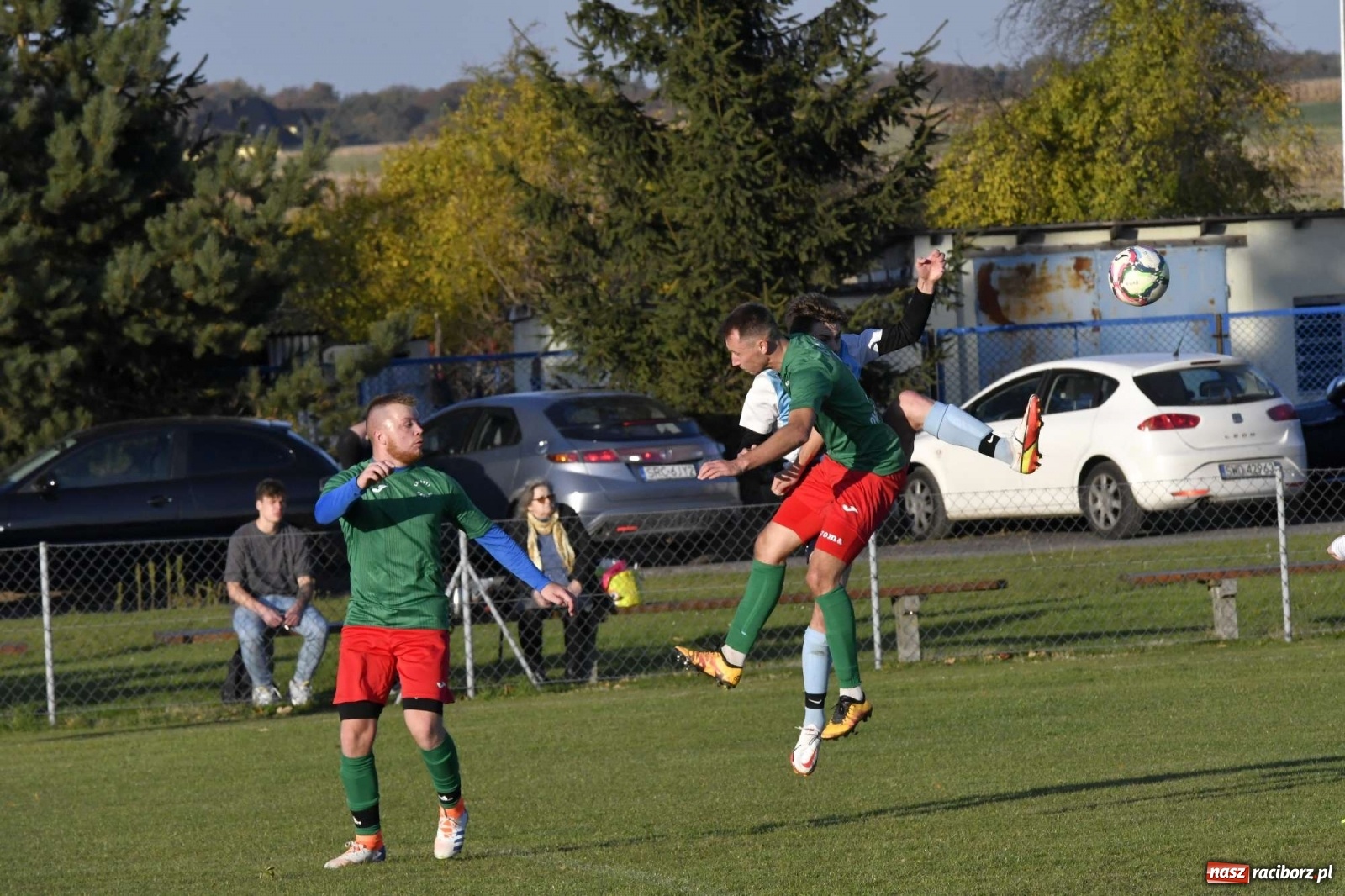 Zdjęcie w galerii na portalu naszraciborz.pl: Kornowac odprawił z kwitkiem Pawłów wiadomości z regionu