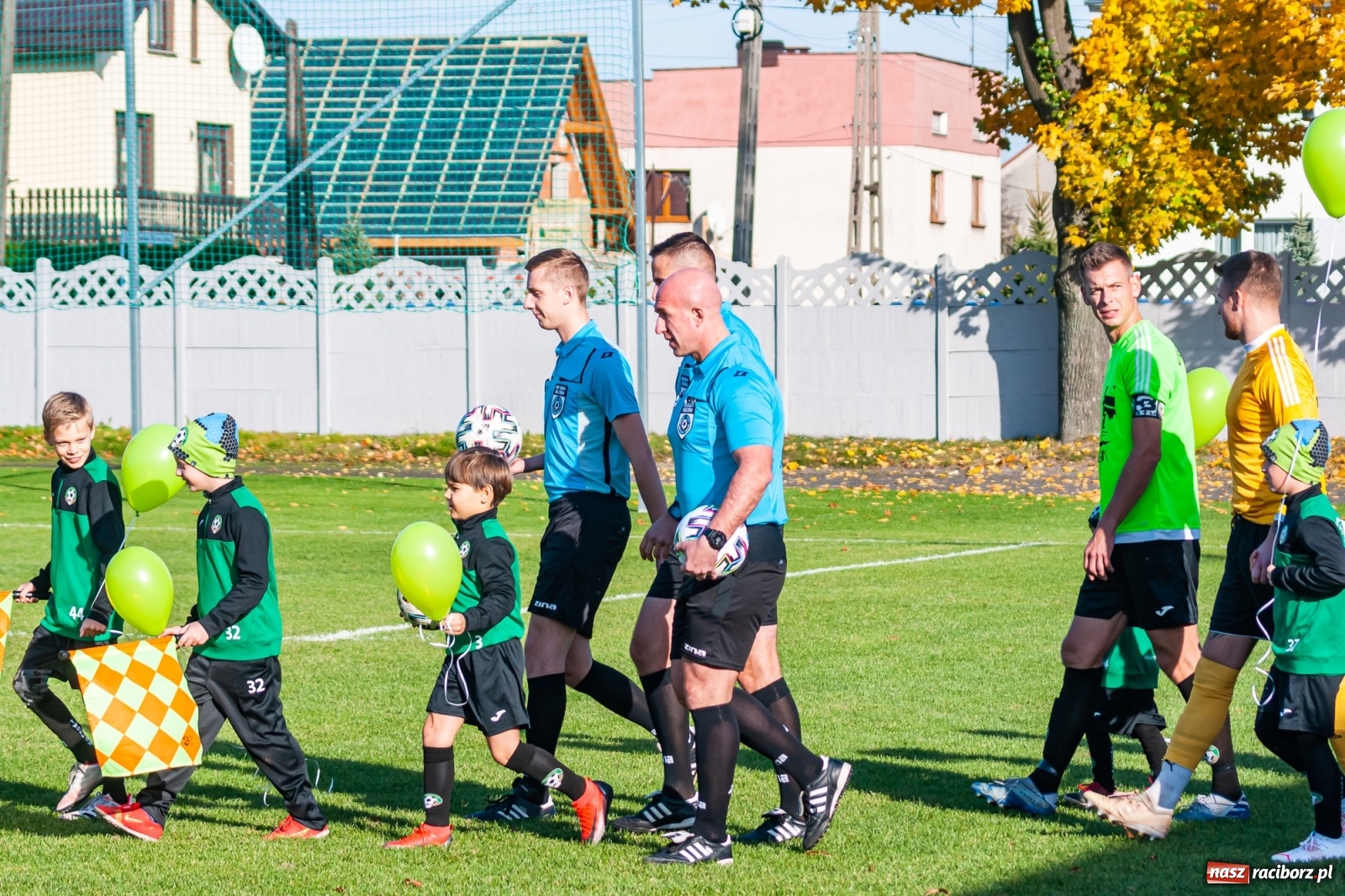 Zdjęcie w galerii na portalu naszraciborz.pl: Klasa okręgowa. LKS Tworków wiedzie prym w Gminie Krzyżanowice [FOTO] wiadomości z regionu