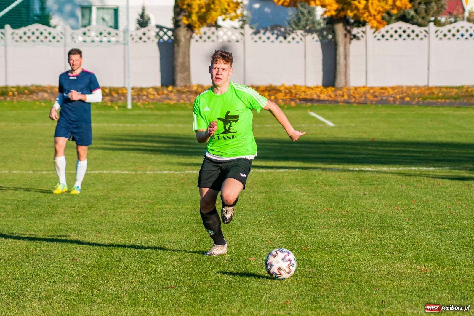 Zdjęcie w galerii na portalu naszraciborz.pl: Klasa okręgowa. LKS Tworków wiedzie prym w Gminie Krzyżanowice [FOTO] wiadomości z regionu