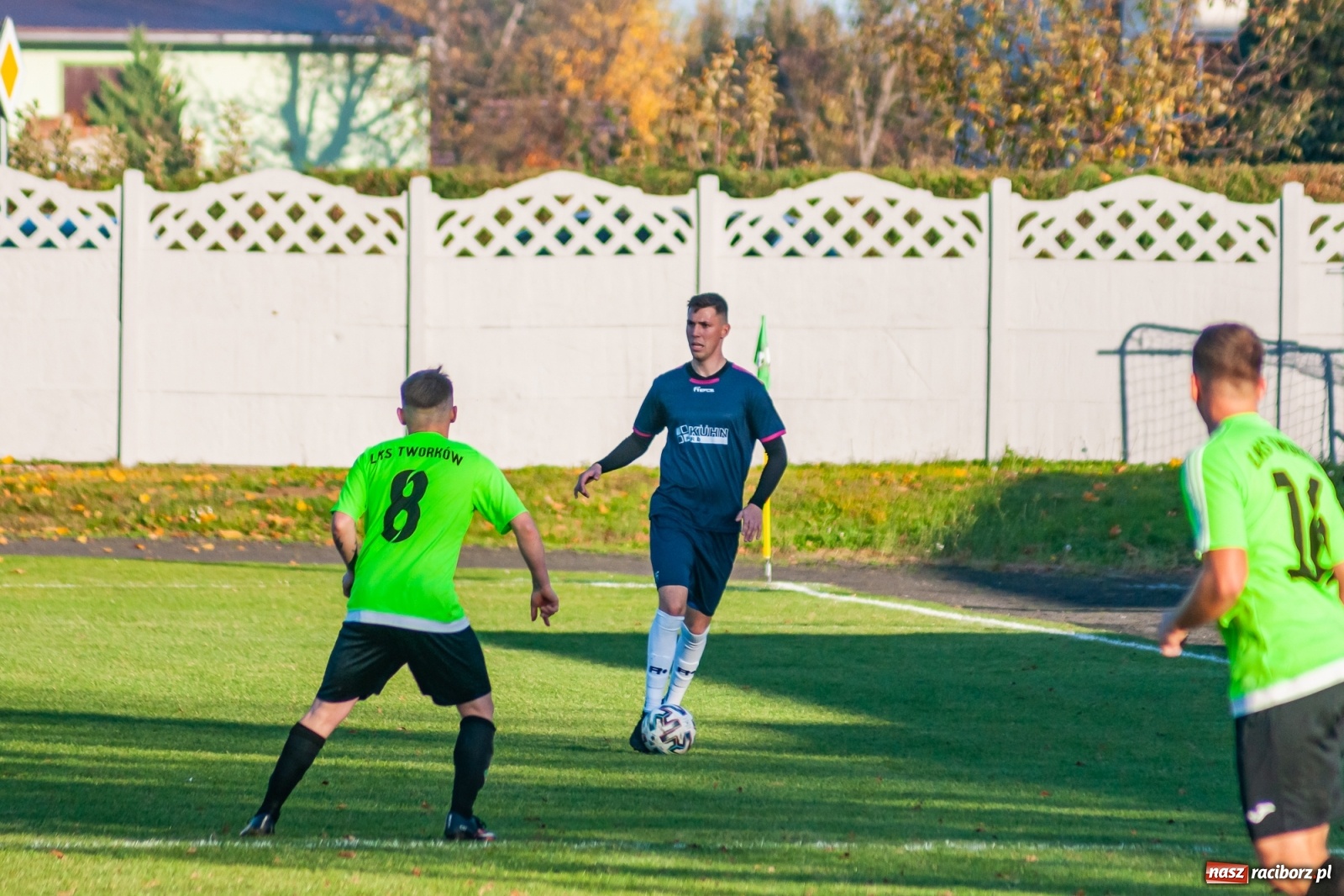 Zdjęcie w galerii na portalu naszraciborz.pl: Klasa okręgowa. LKS Tworków wiedzie prym w Gminie Krzyżanowice [FOTO] wiadomości z regionu