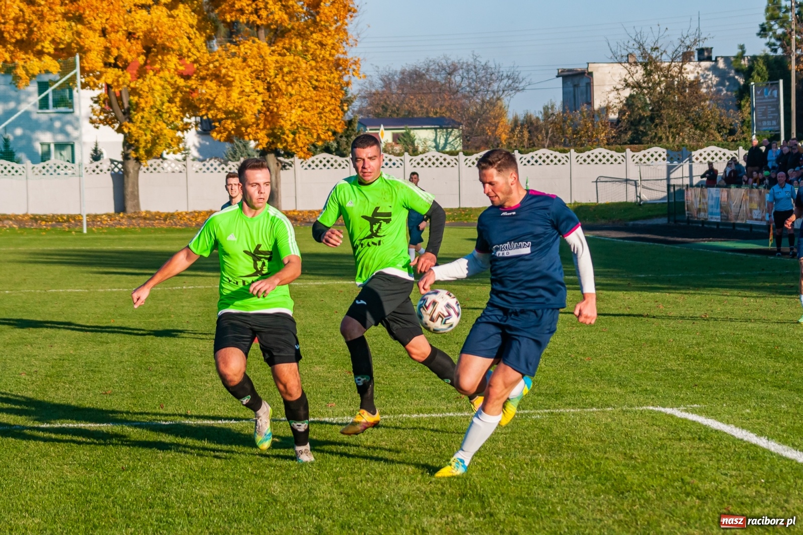 Zdjęcie w galerii na portalu naszraciborz.pl: Klasa okręgowa. LKS Tworków wiedzie prym w Gminie Krzyżanowice [FOTO] wiadomości z regionu