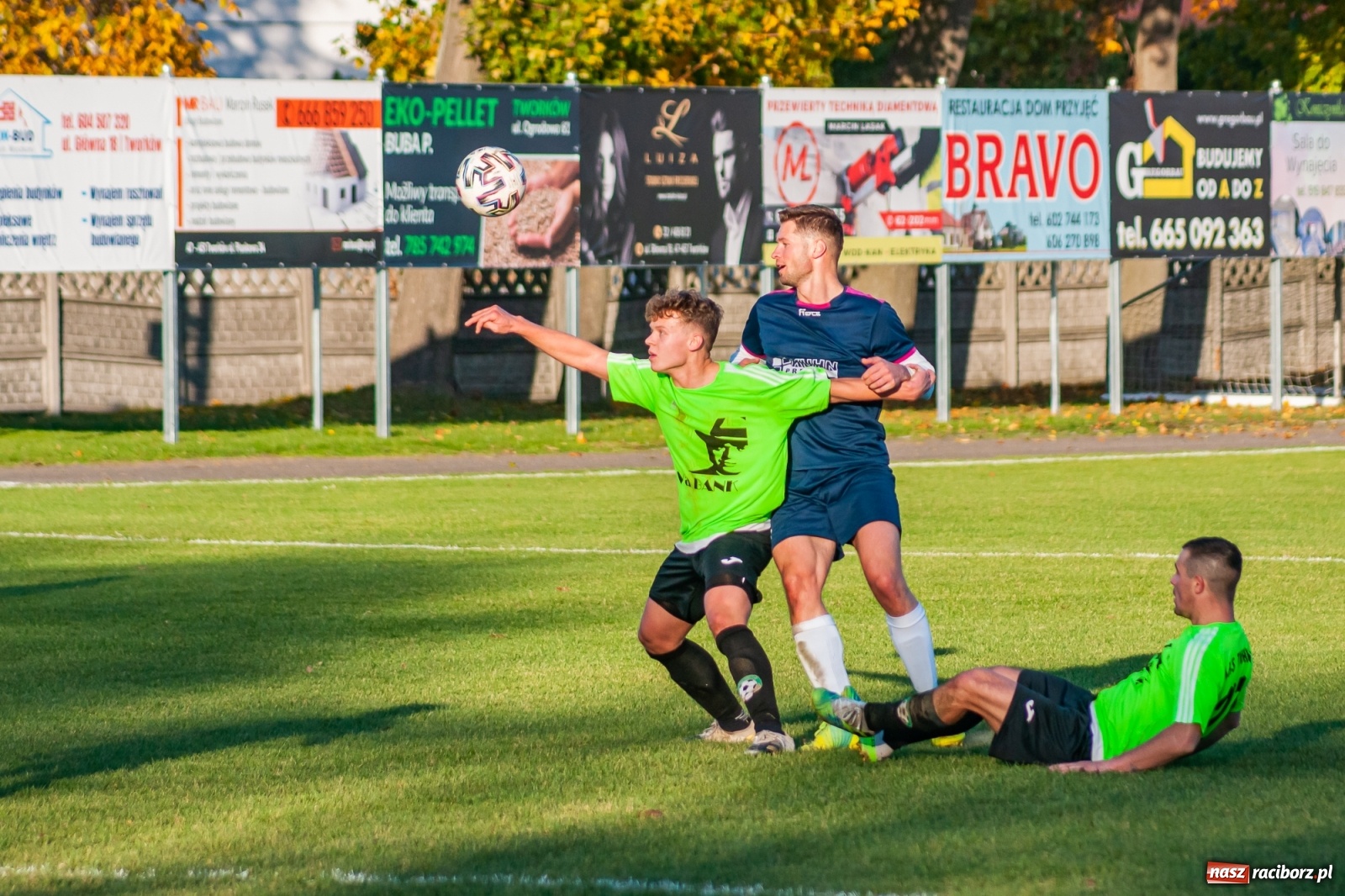 Zdjęcie w galerii na portalu naszraciborz.pl: Klasa okręgowa. LKS Tworków wiedzie prym w Gminie Krzyżanowice [FOTO] wiadomości z regionu